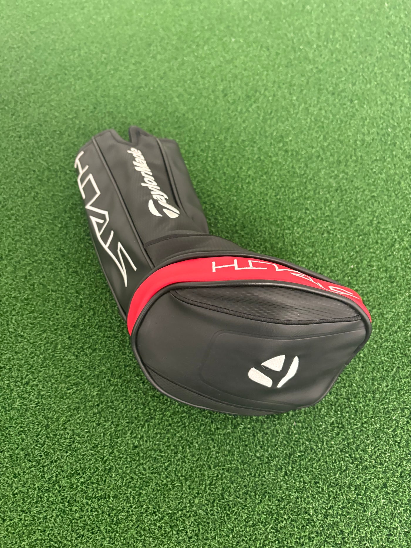 Taylormade Stealth 10.5* (Stiff/Regular)