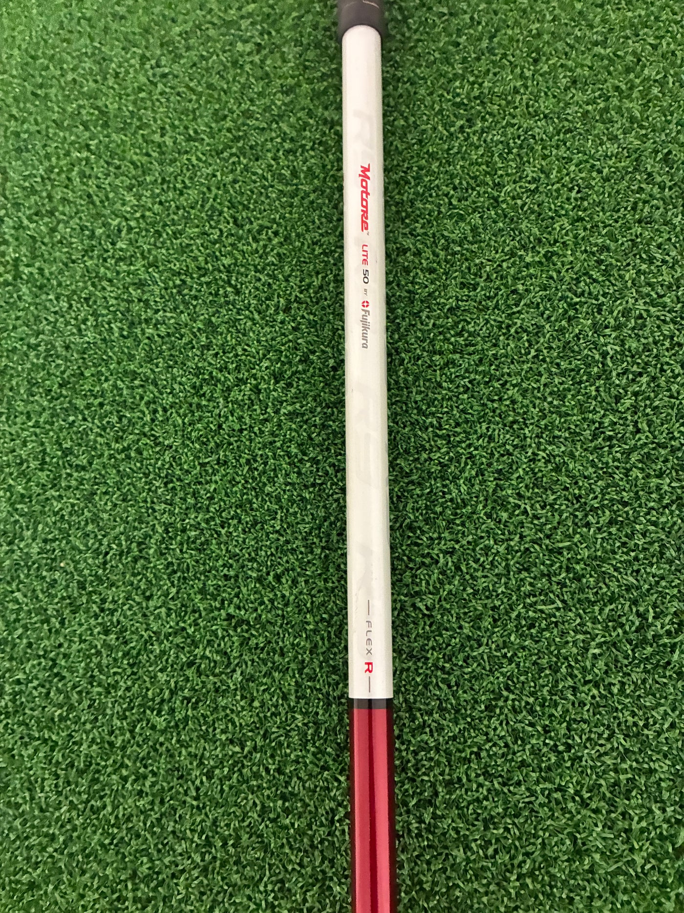 Taylormade R9 Max Type-E 10.5* (Regular)