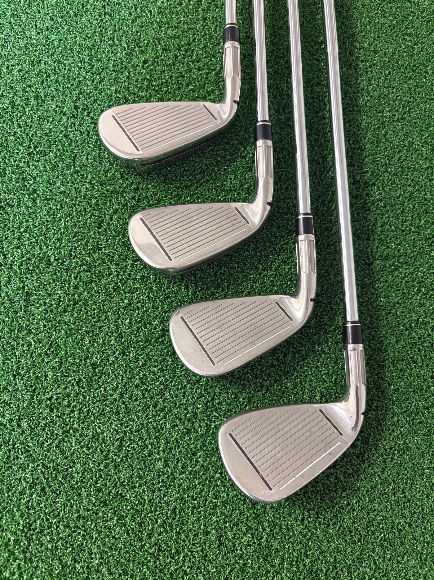 Taylormade M2 (2017) 5-PW + AW + SW (Stiff)