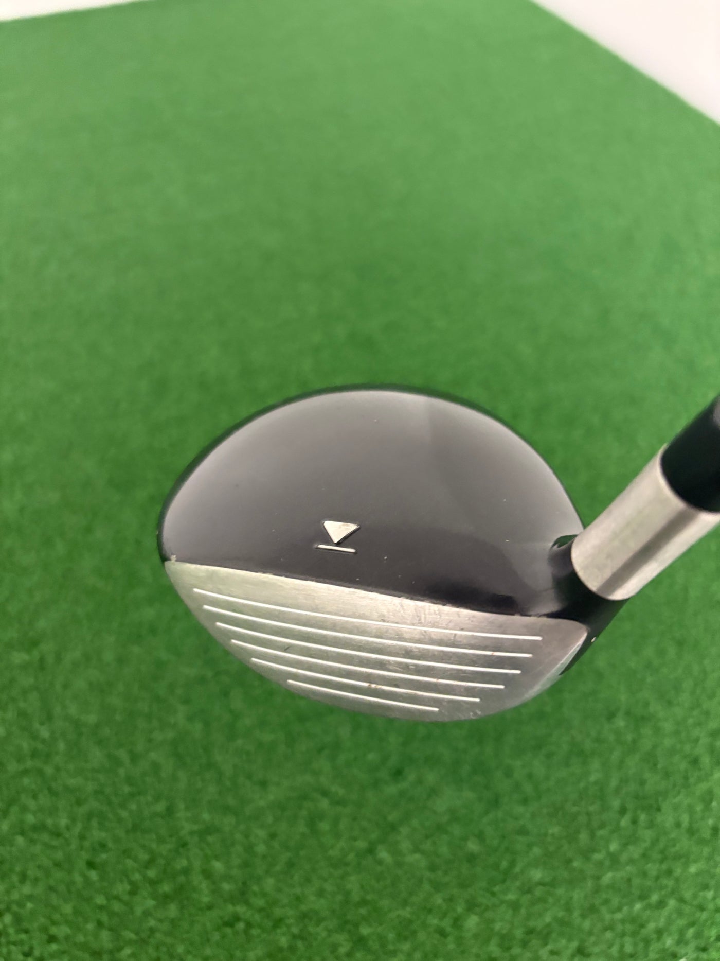 Titleist 909F3 18* 5 Wood (Stiff)