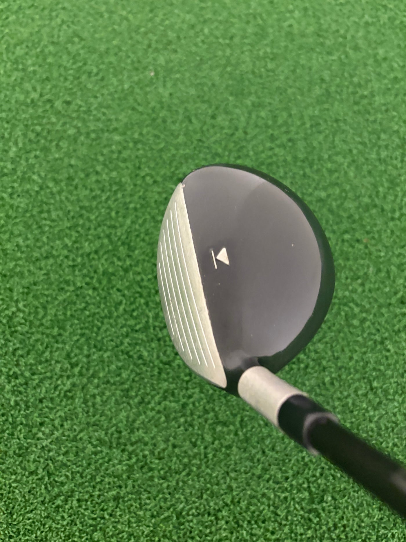 Titleist 909F3 18* 5 Wood (Stiff)