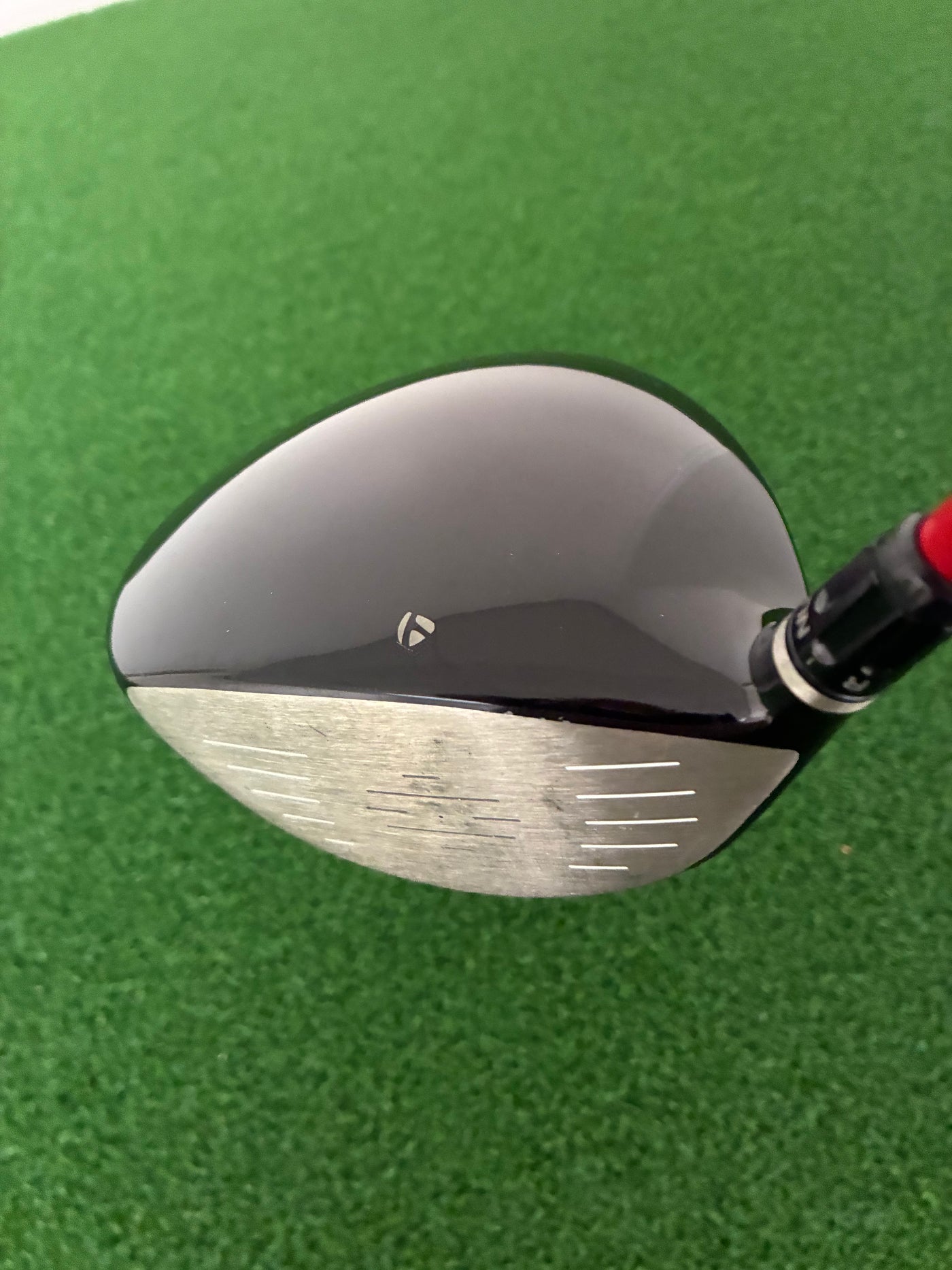 Taylormade R9 9.5* (Stiff)