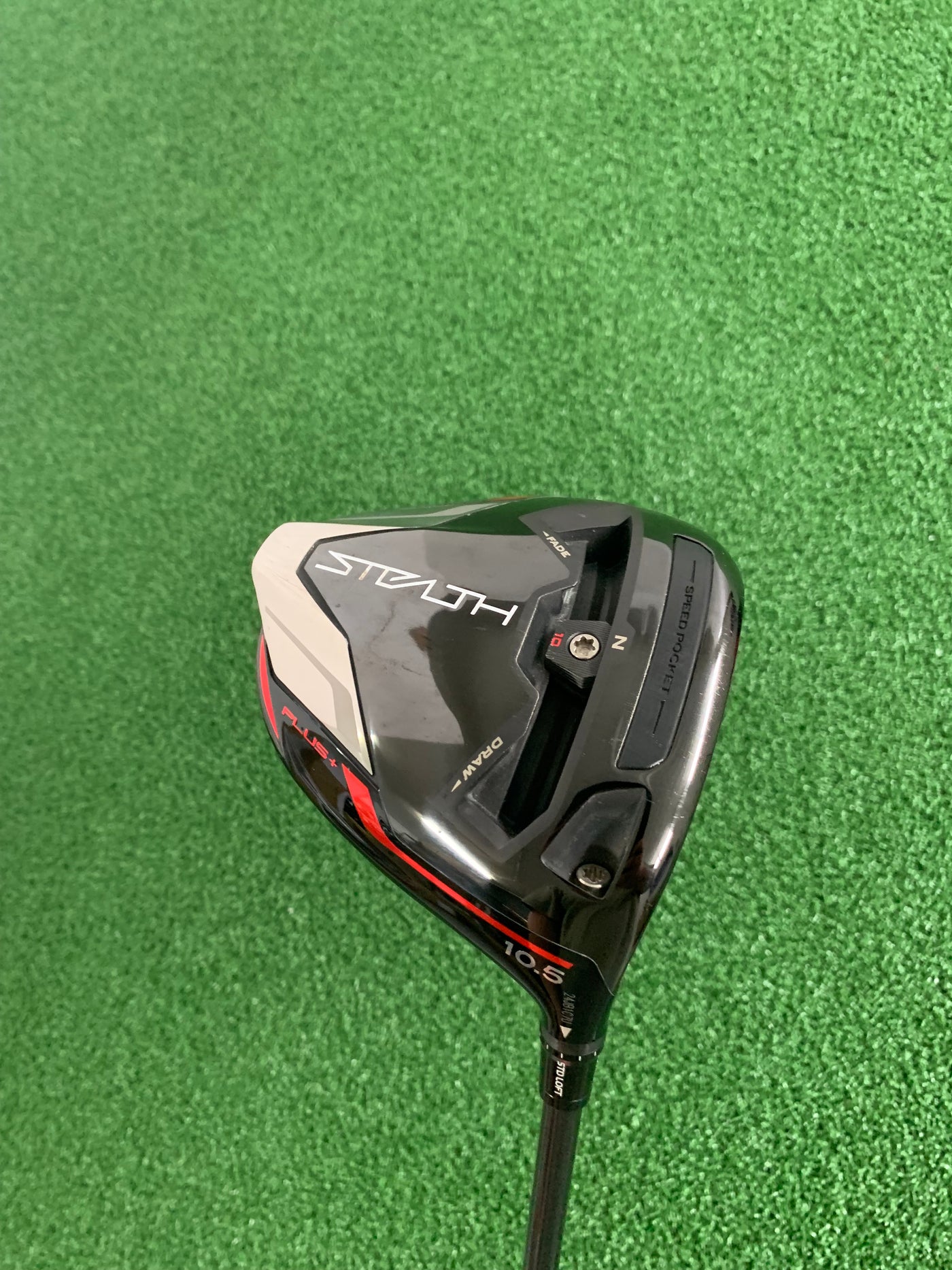 Taylormade Stealth Plus 10.5* (Stiff)