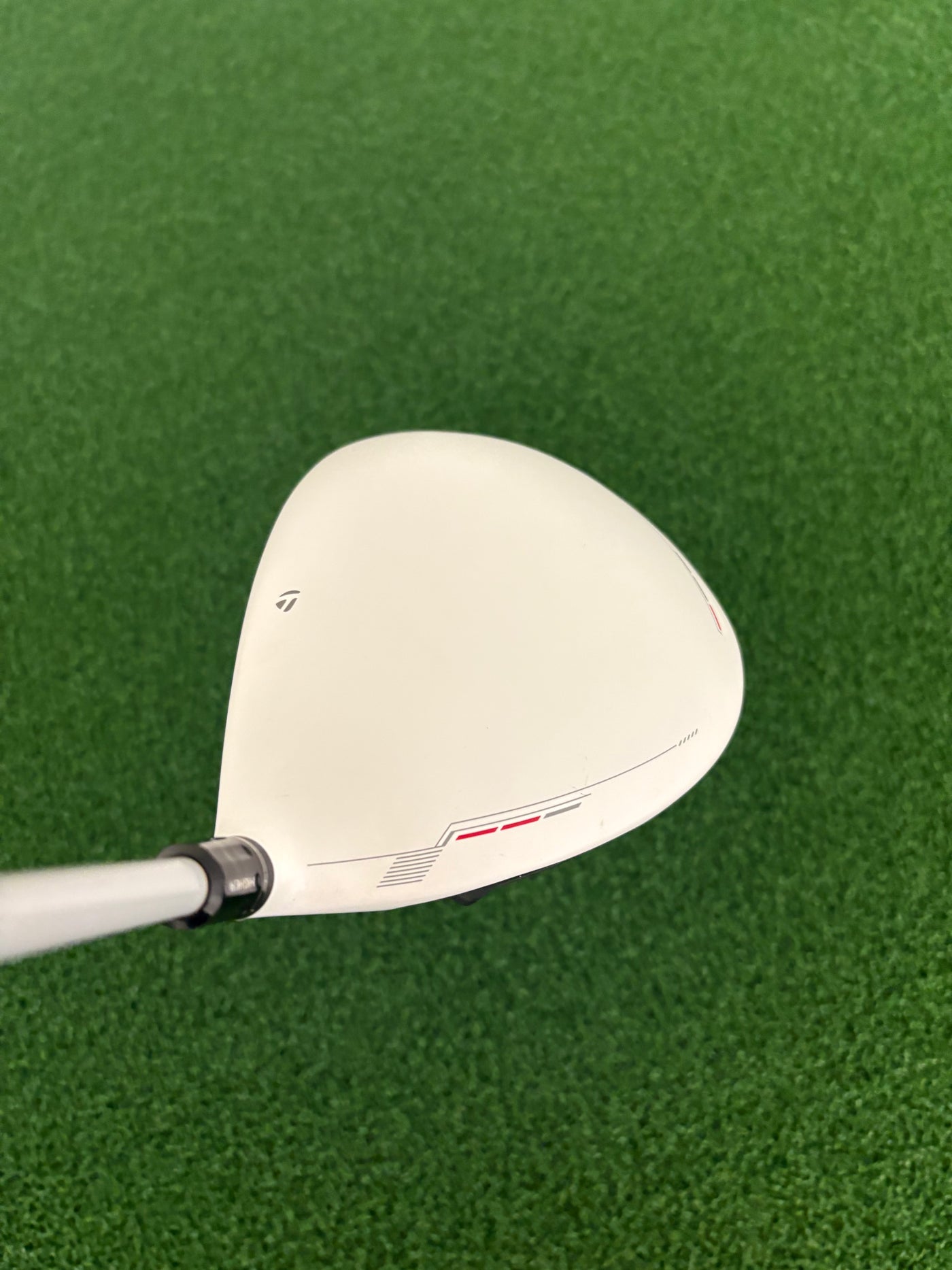 Taylormade R11 9.0* (Stiff)