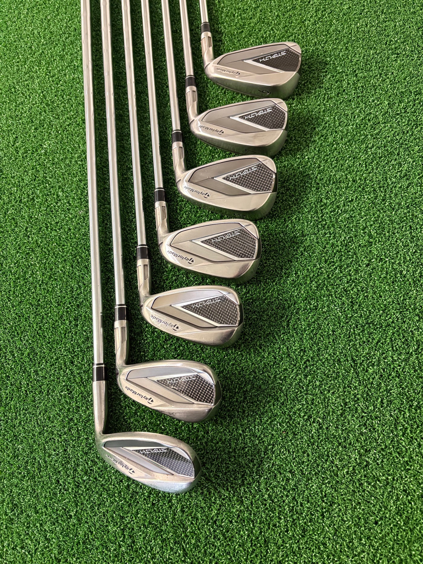 Taylormade Stealth 6-PW + AW + SW (Stiff)
