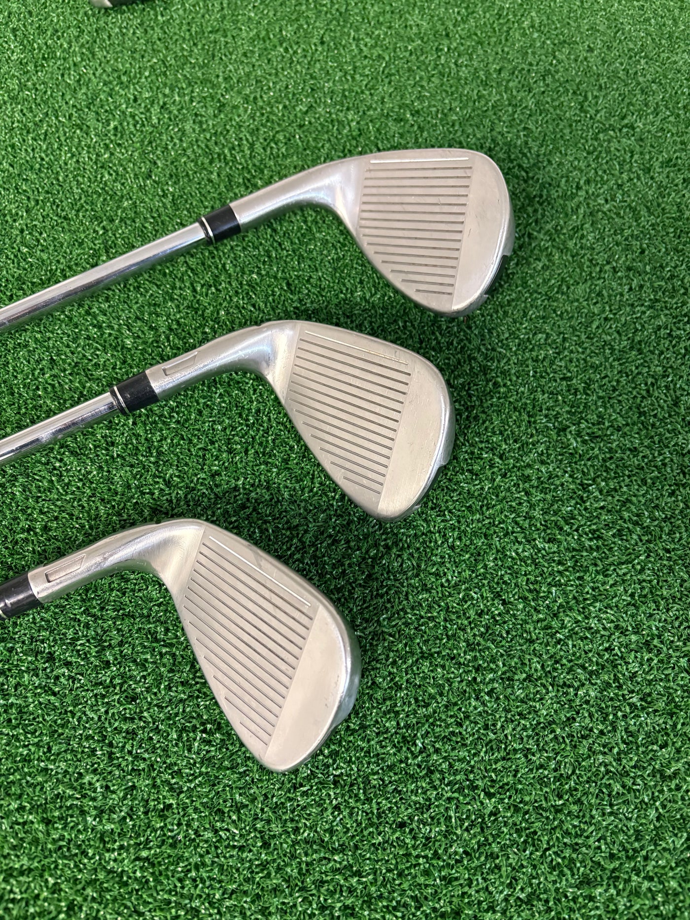 Taylormade Stealth 6-PW + AW + SW (Stiff)