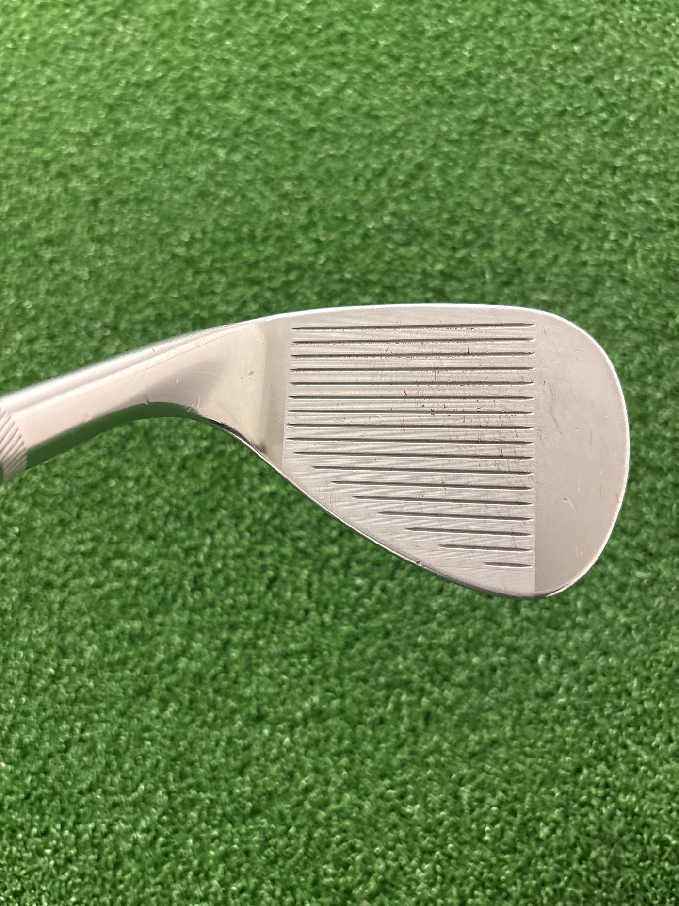 Titleist Vokey SM8 D Grind 56*