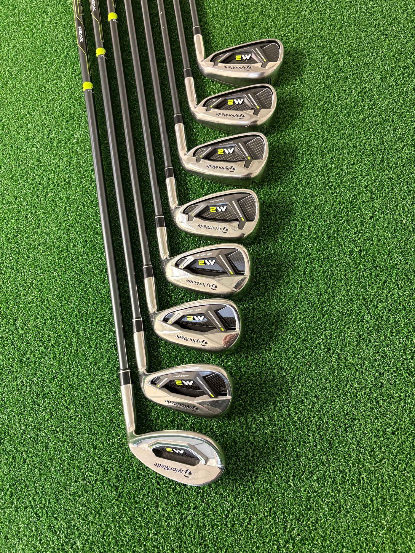 Taylormade M2 (2017) 5-PW + AW + SW (Stiff)