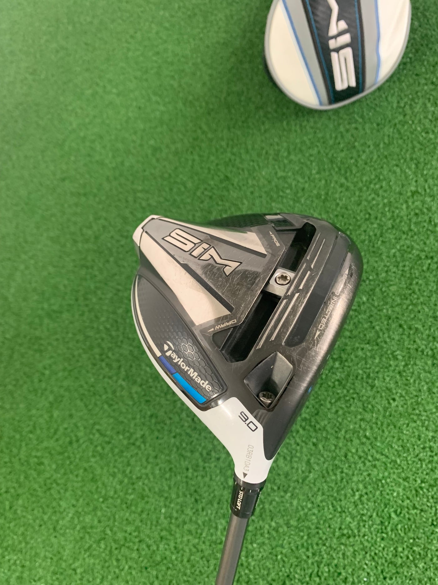 Taylormade Sim 9.0* (Stiff/Regular)