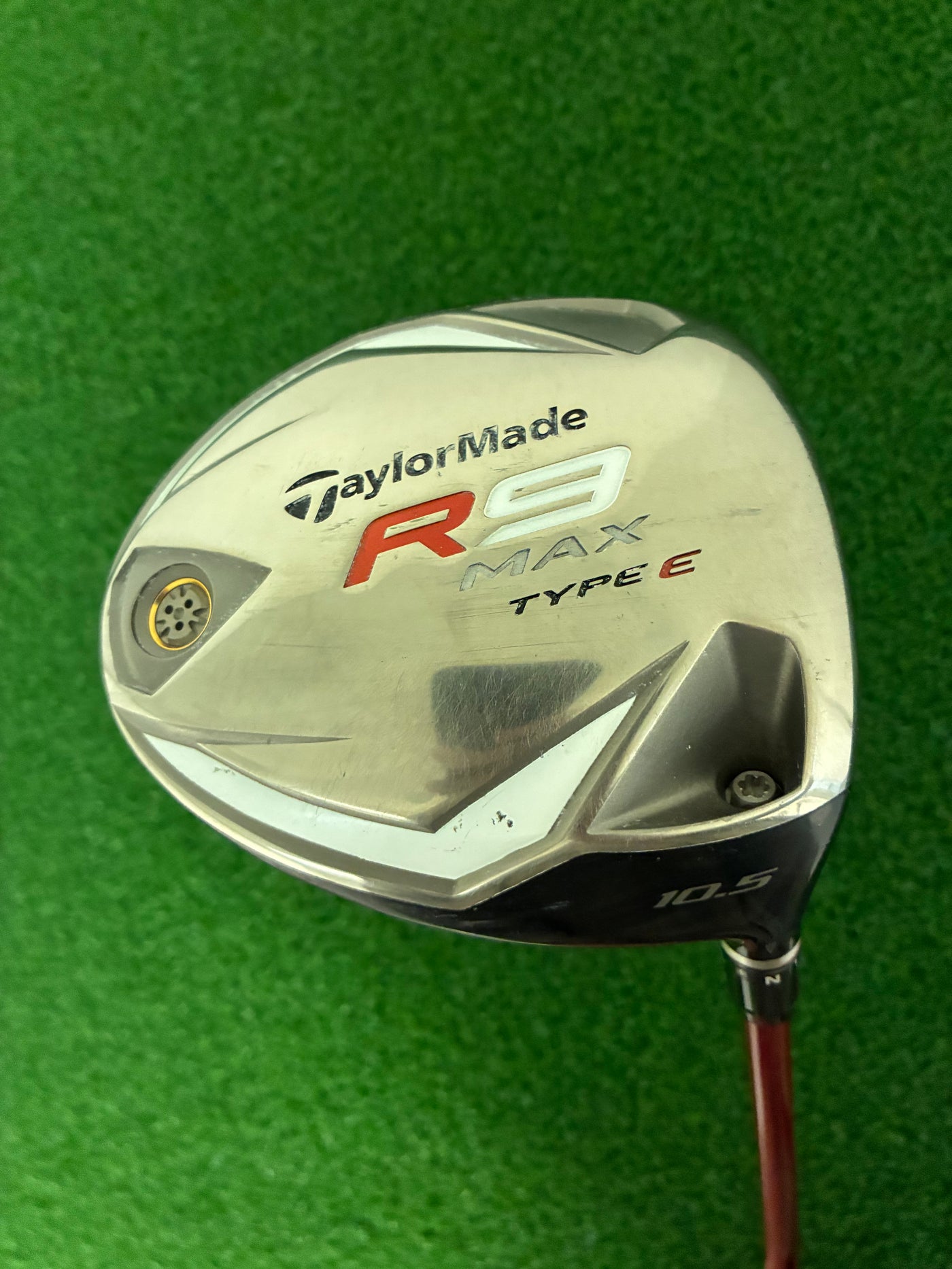 Taylormade R9 Max Type-E 10.5* (Stiff/Regular)