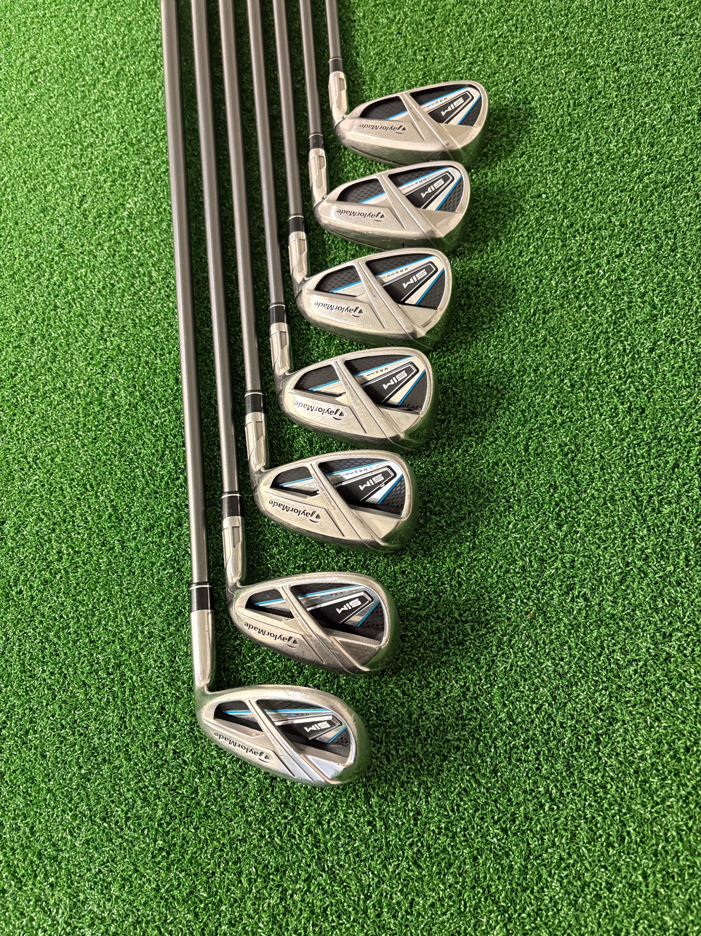 Taylormade Sim Max 6-PW + AW + SW (Regular)