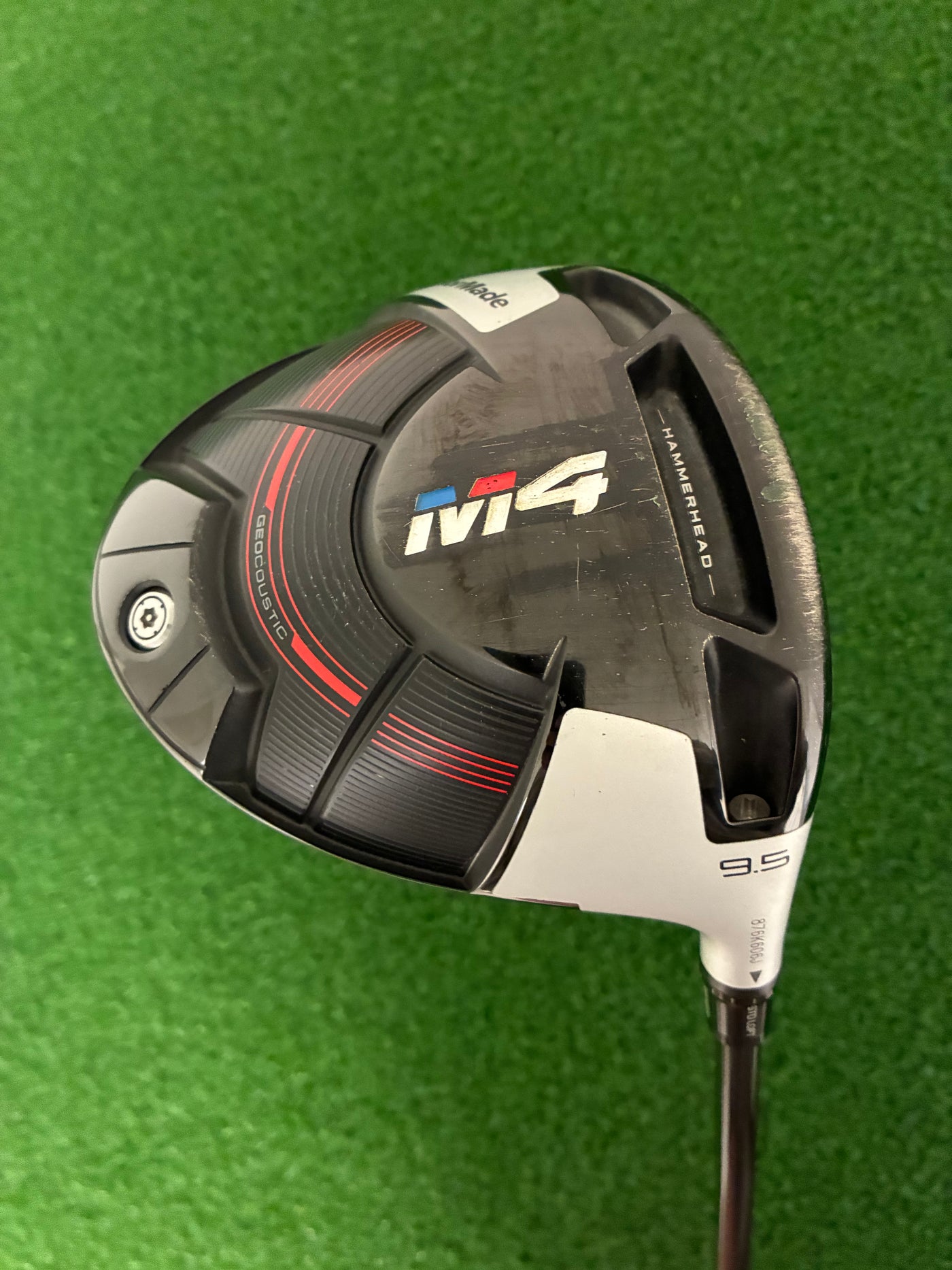 Taylormade M4 9.5* (Stiff)