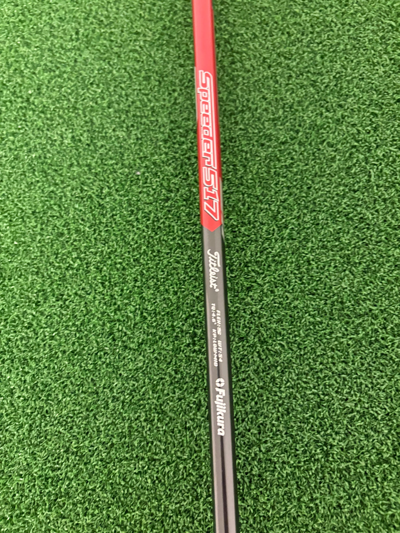Titleist 917F2 18* 5 Wood (Stiff)