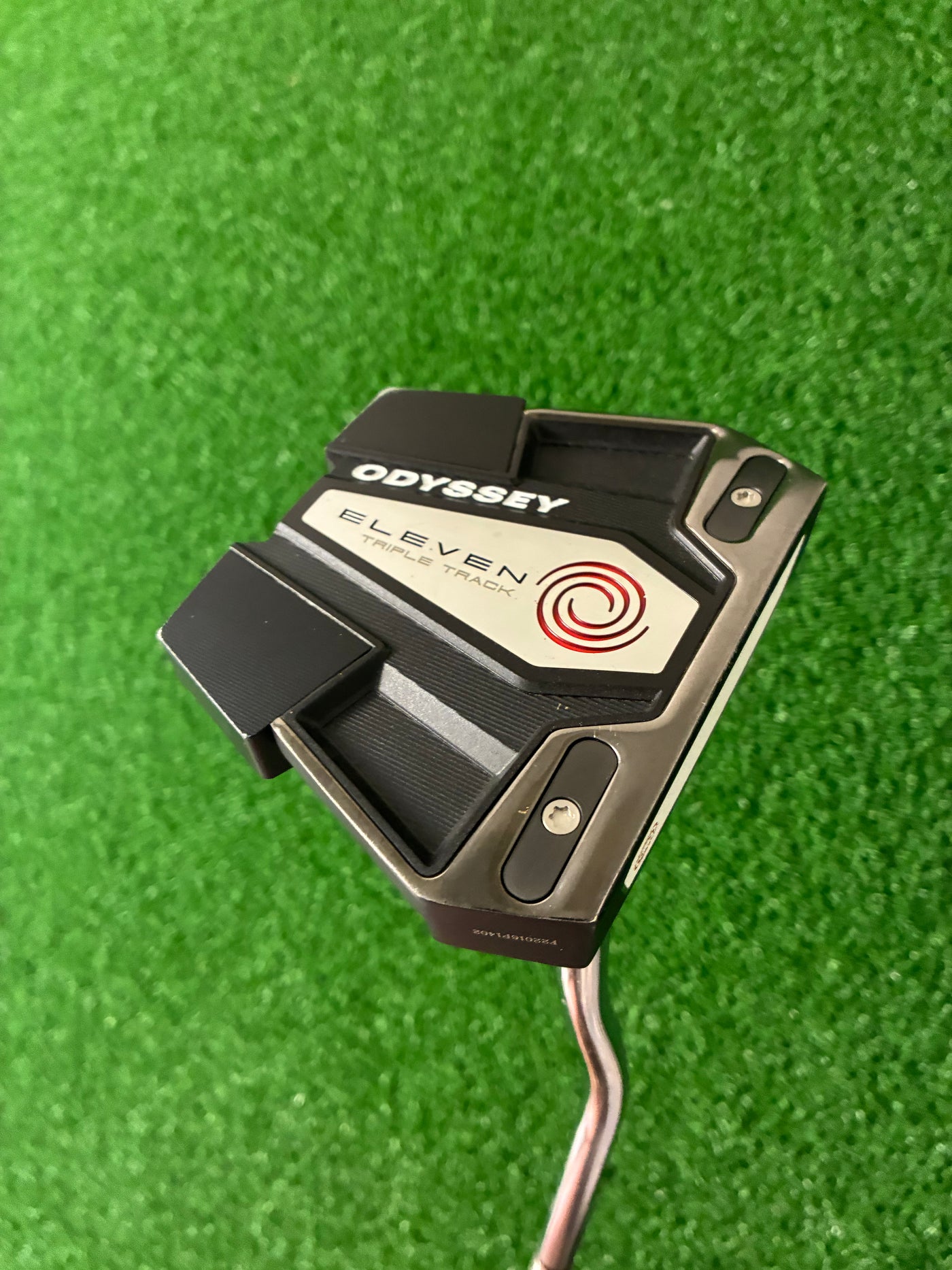 Odyssey Eleven Triple Track (33")