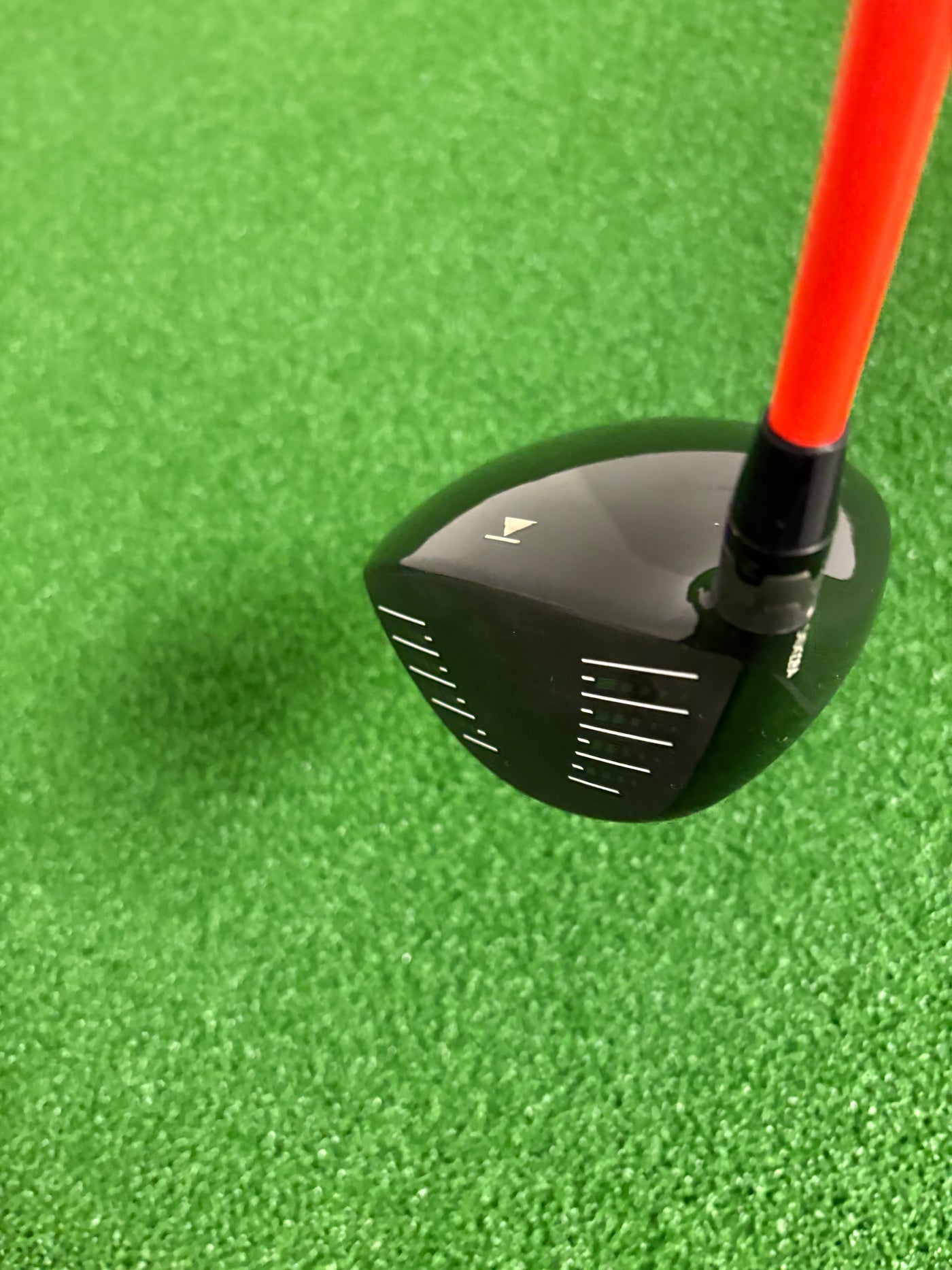 Titleist 913D3 9.5* (X-Stiff)