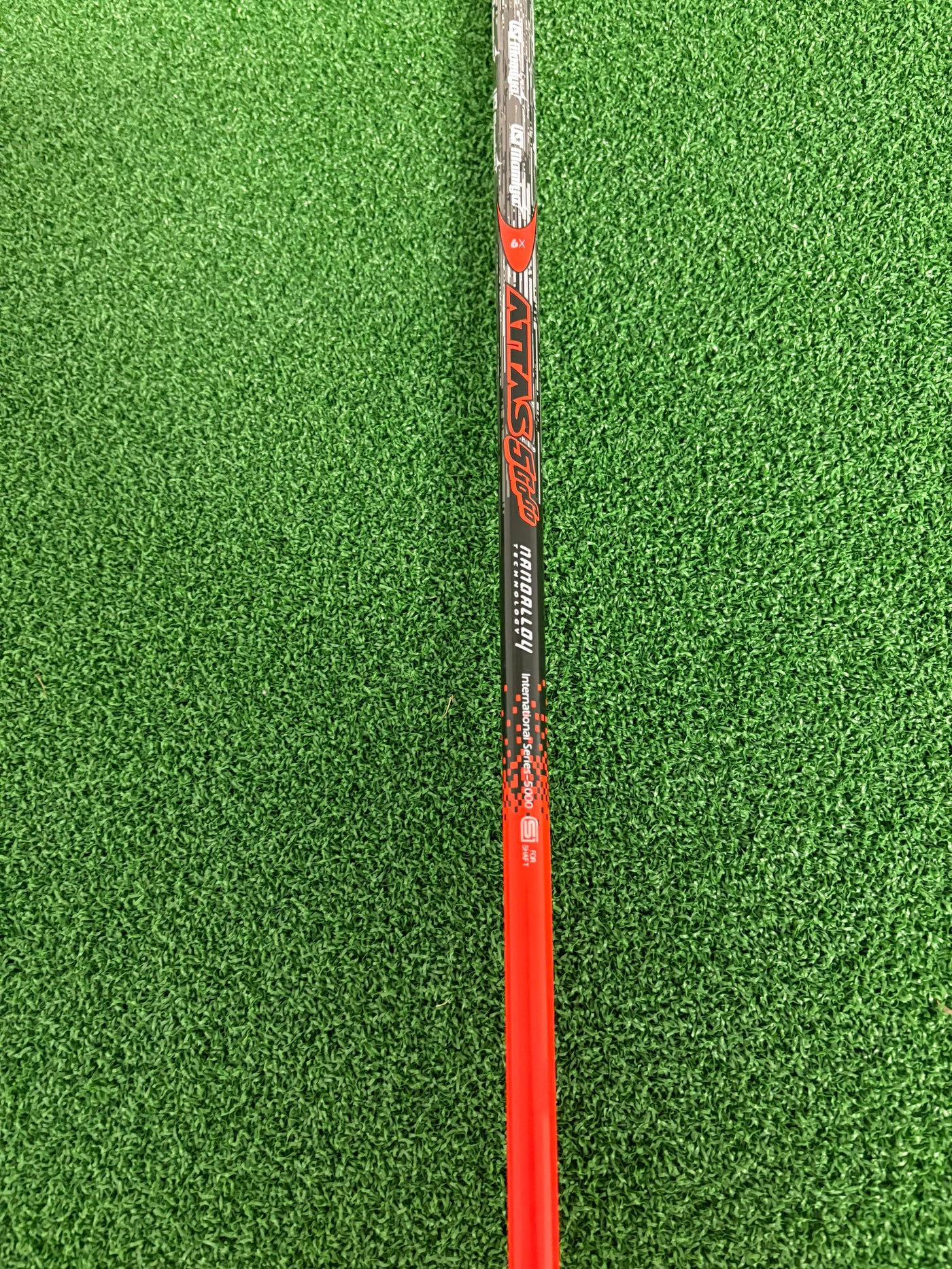 Titleist 913D3 9.5* (X-Stiff)