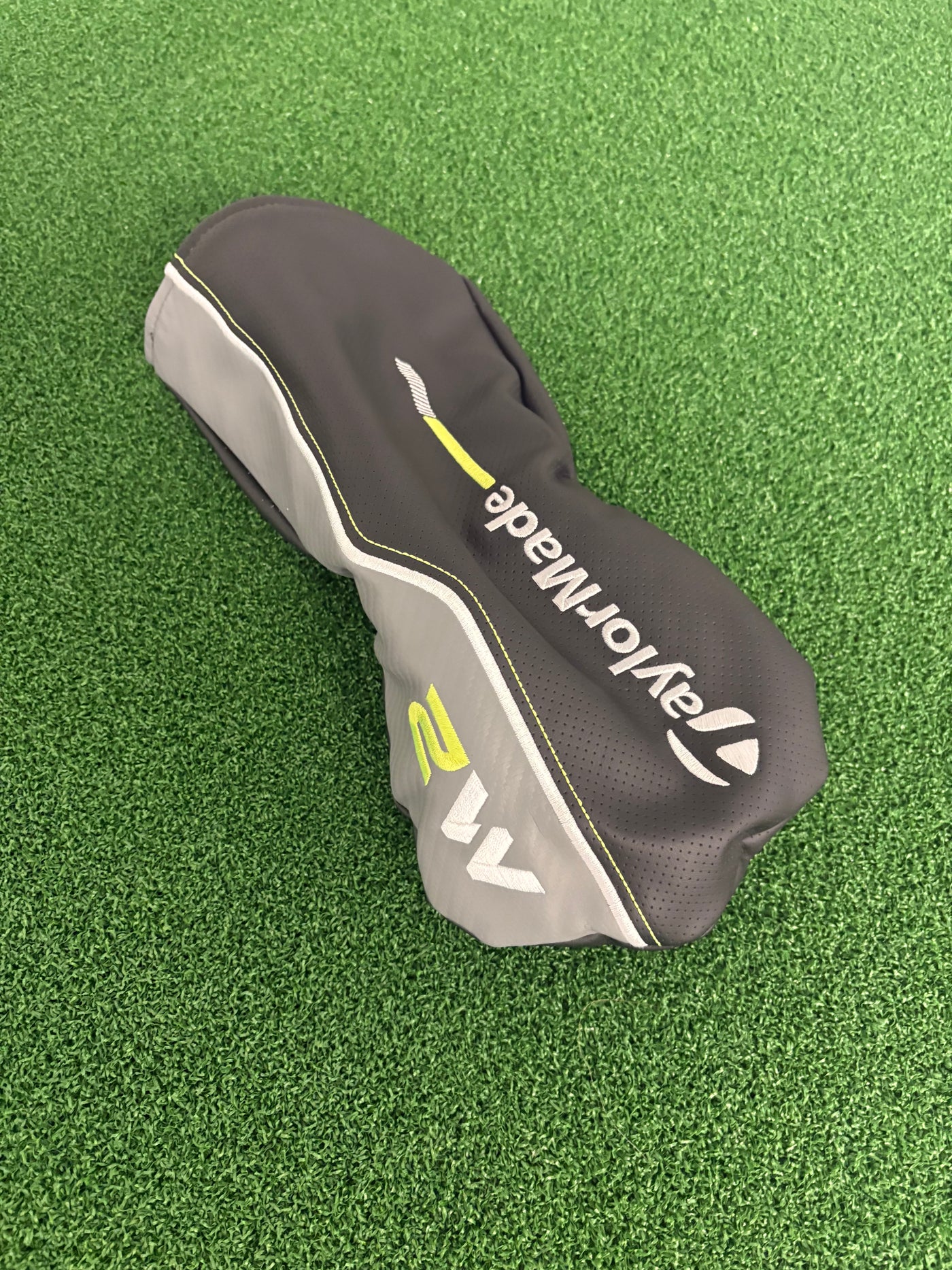 Taylormade M2 (2017) 10.5* (Stiff/Regular)
