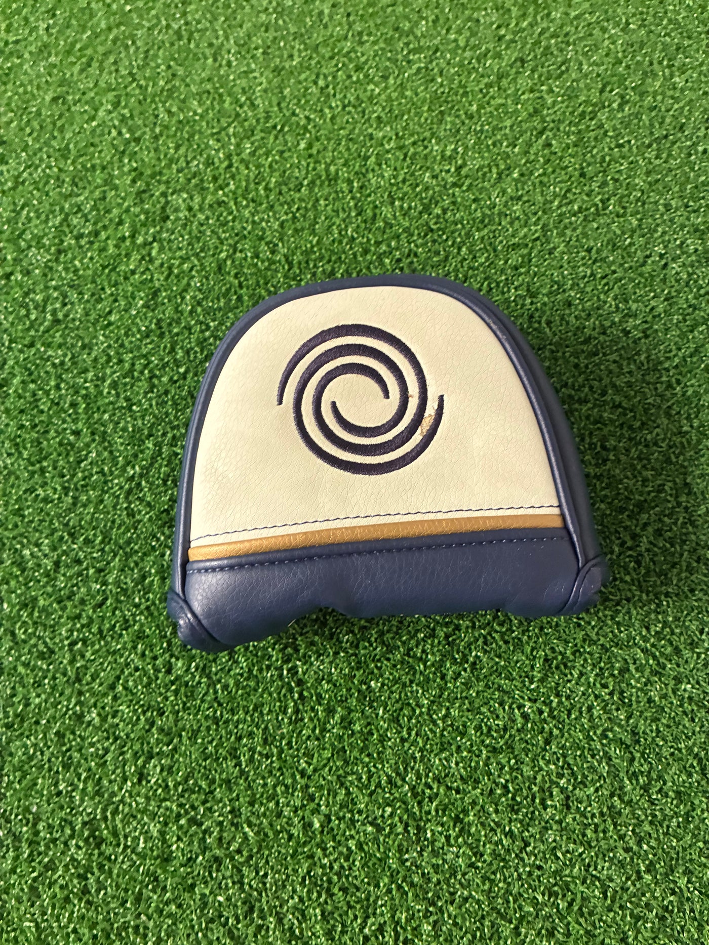 Odyssey AI-ONE Milled Eight T CH (34")