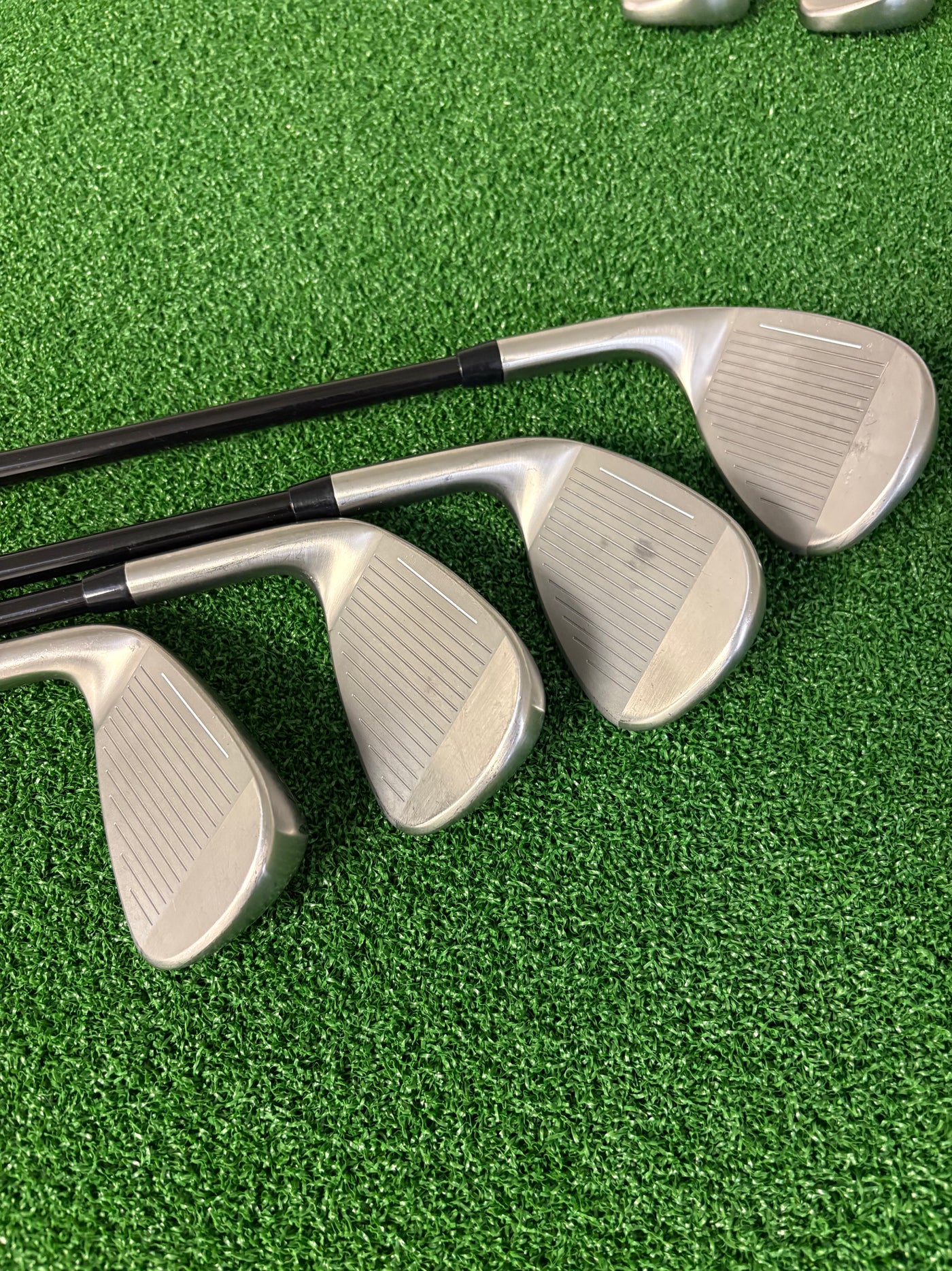 Cobra AEROJET 6-PW + GW + SW (Stiff)