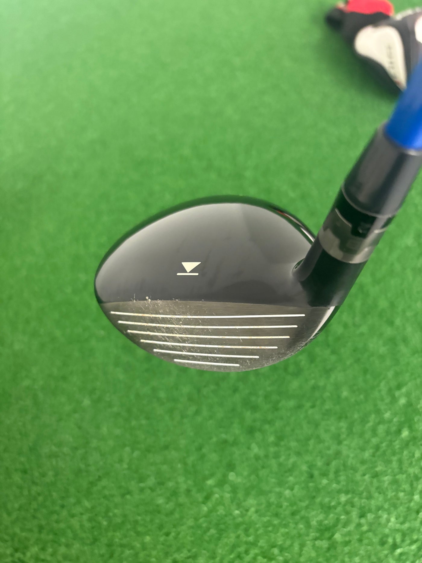 Titleist 910F 19* 5 Wood (Stiff)