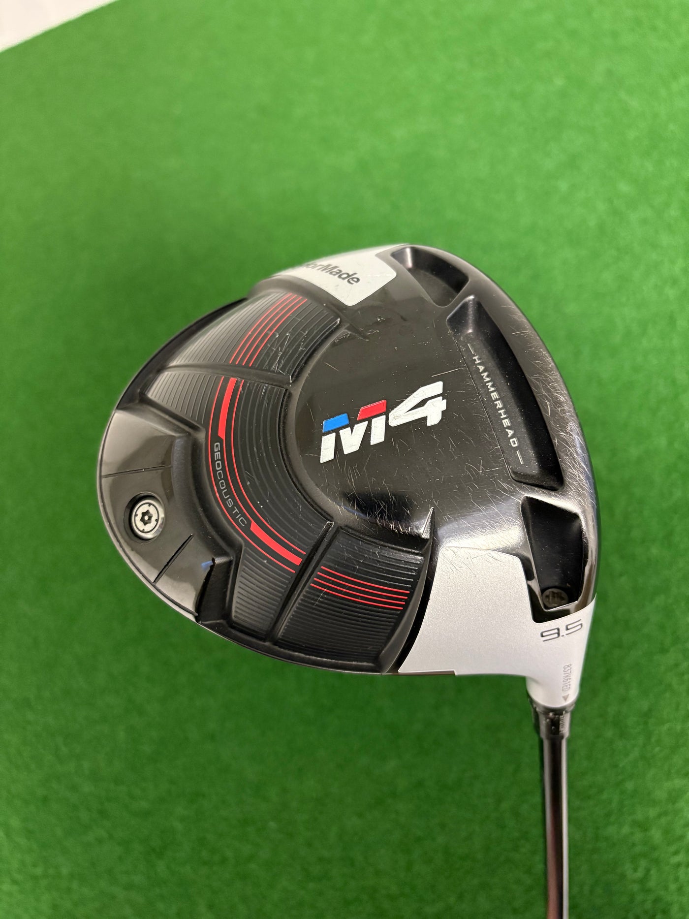 Taylormade M4 9.5* (Stiff)