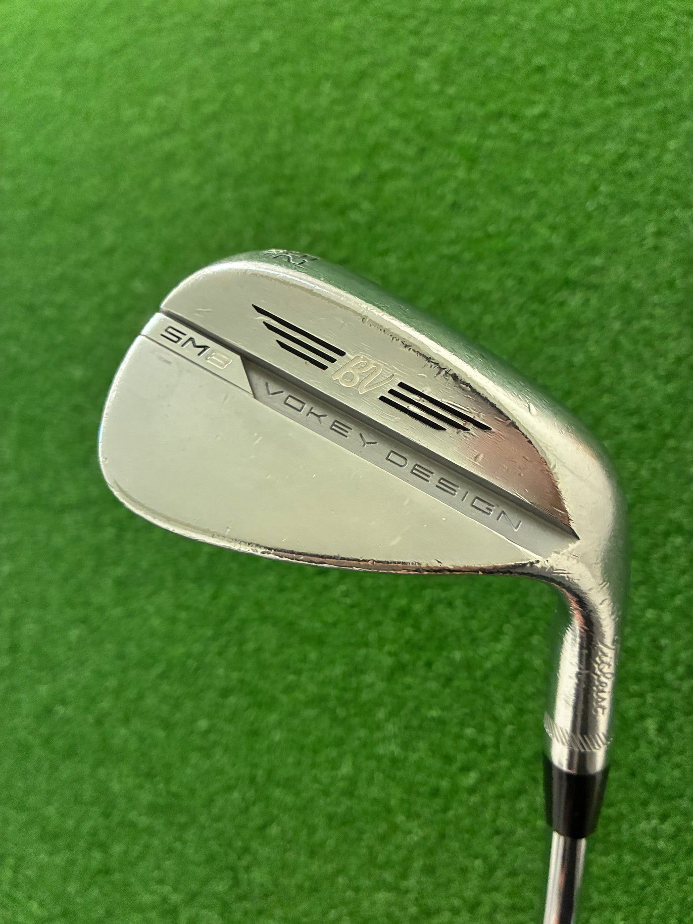 Titleist Vokey SM8 F Grind 52*
