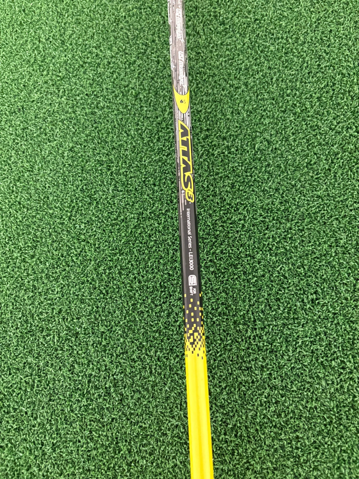 Taylormade R11S 9.0* (Stiff)