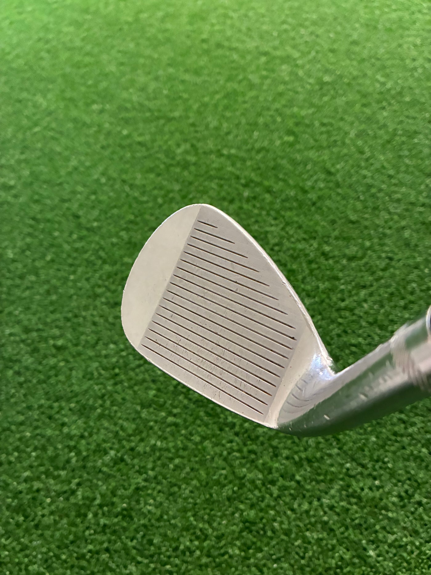 Titleist Vokey SM6 F Grind 52*