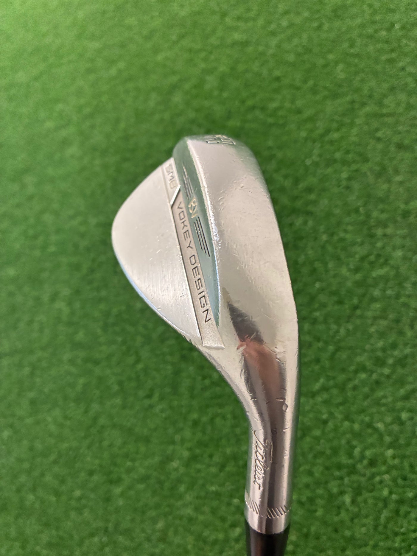 Titleist Vokey SM8 F Grind 52*