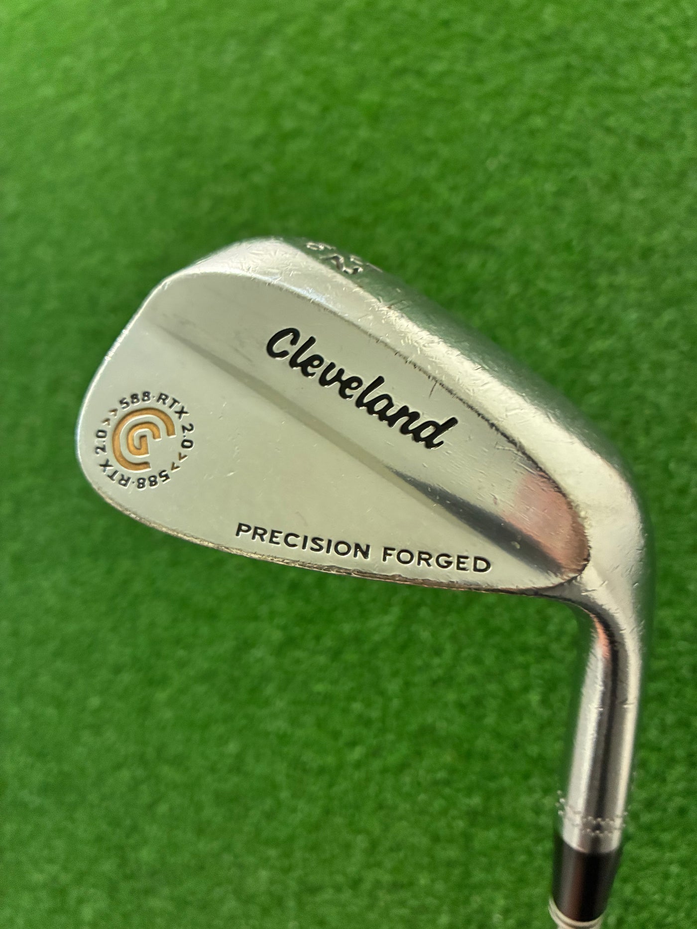 Cleveland RTX 2.0 Precision Forged 588 52*
