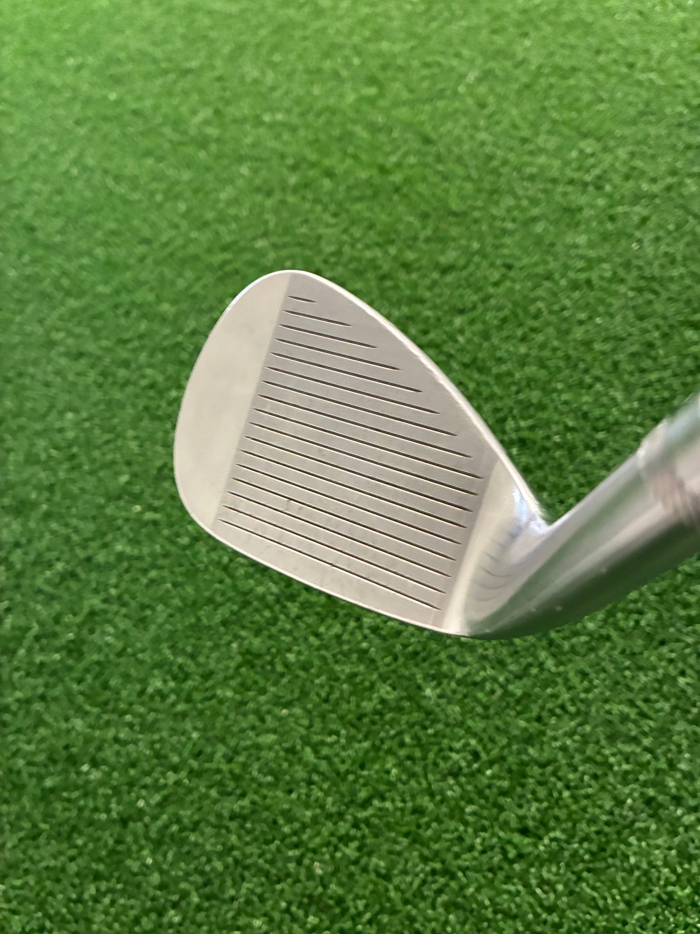 Titleist Vokey SM7 F Grind 52*