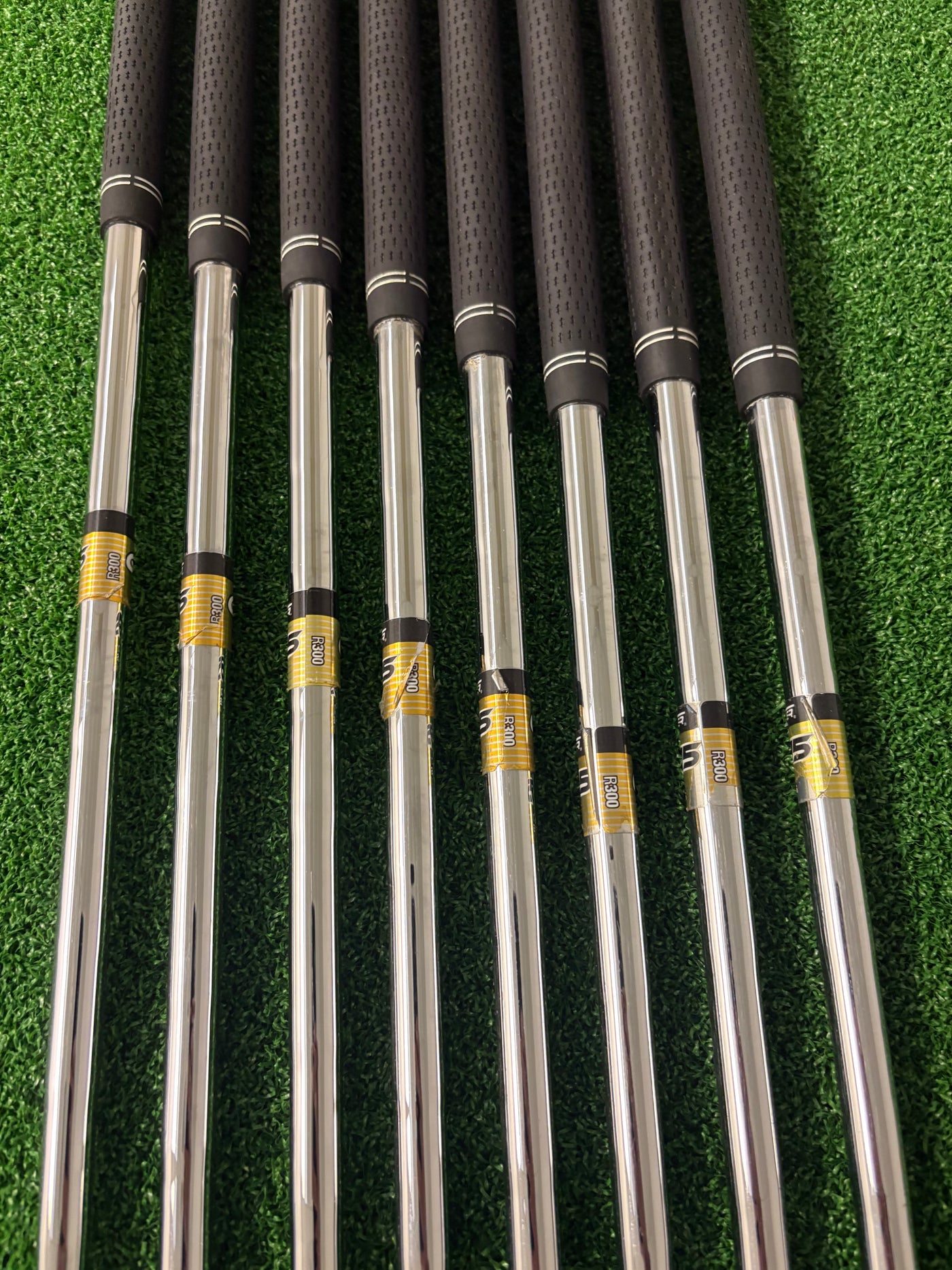 Callaway Legacy Forged 5-PW + AW + SW (Stiff)