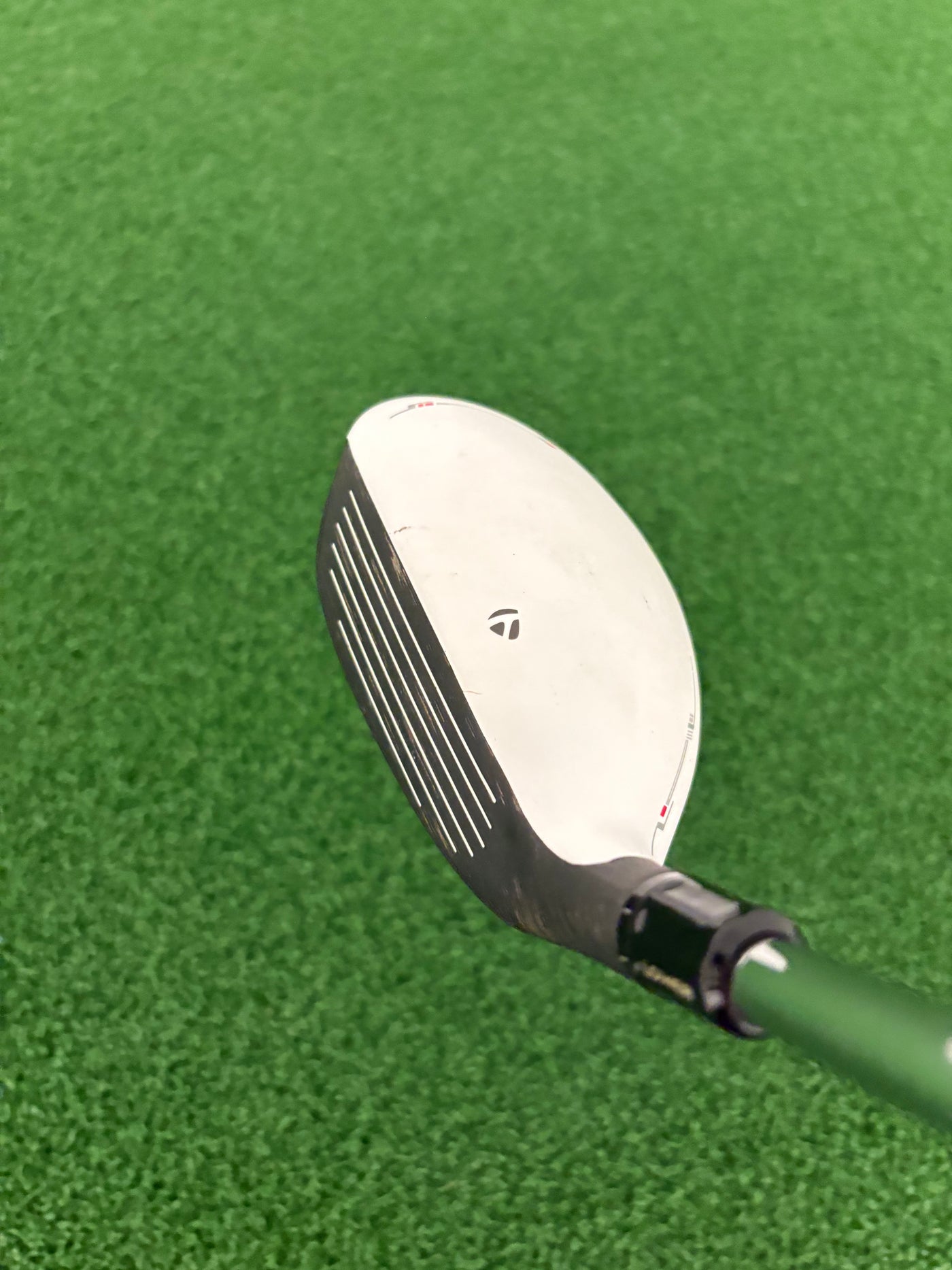 Taylormade Rescue 21* 4 Hybrid (Stiff)
