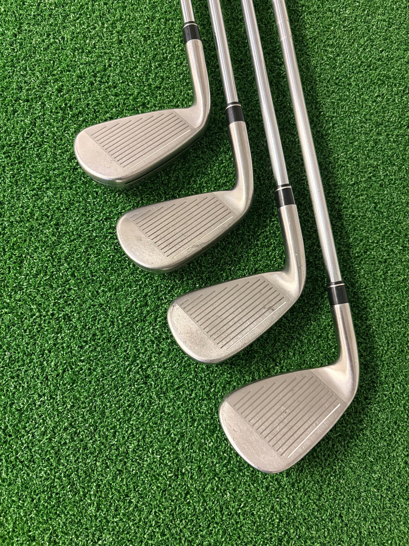 Taylormade M4 (2021) 5-PW + AW + SW (Stiff)