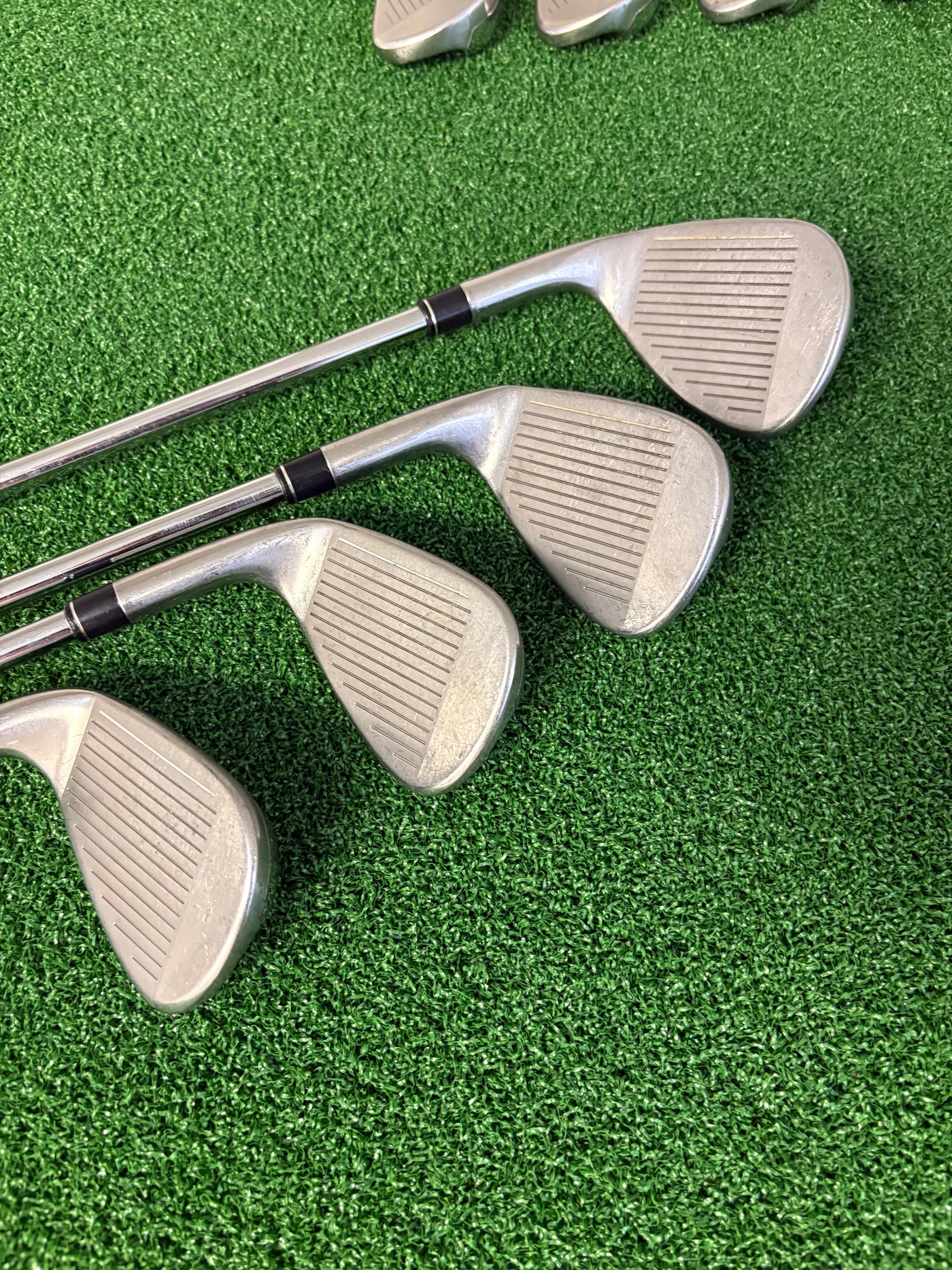 Taylormade M4 (2021) 5-PW + AW + SW (Stiff)