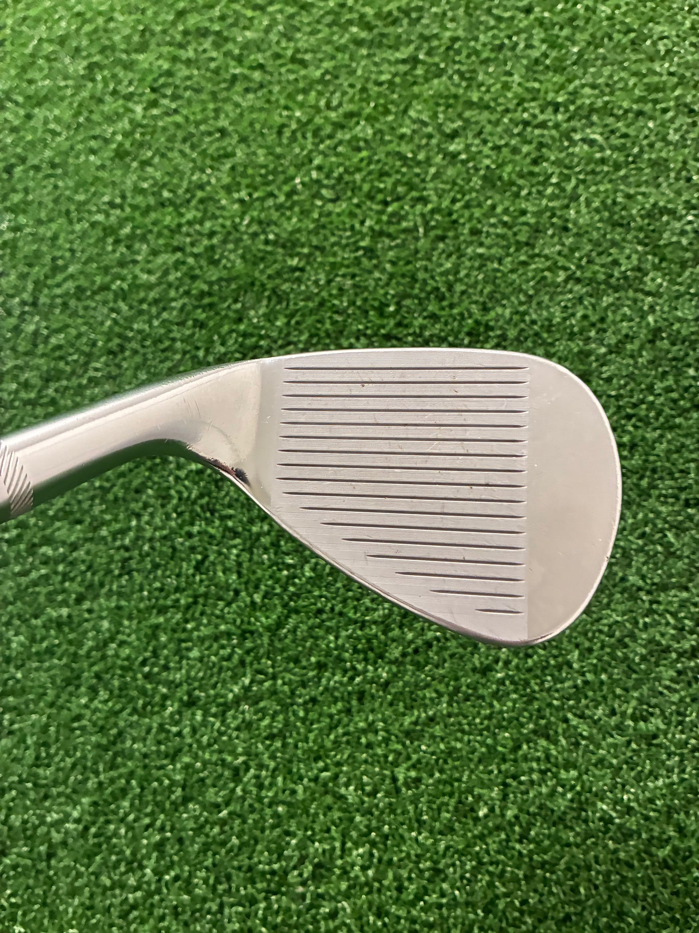 Titleist Vokey SM6 F Grind 52*