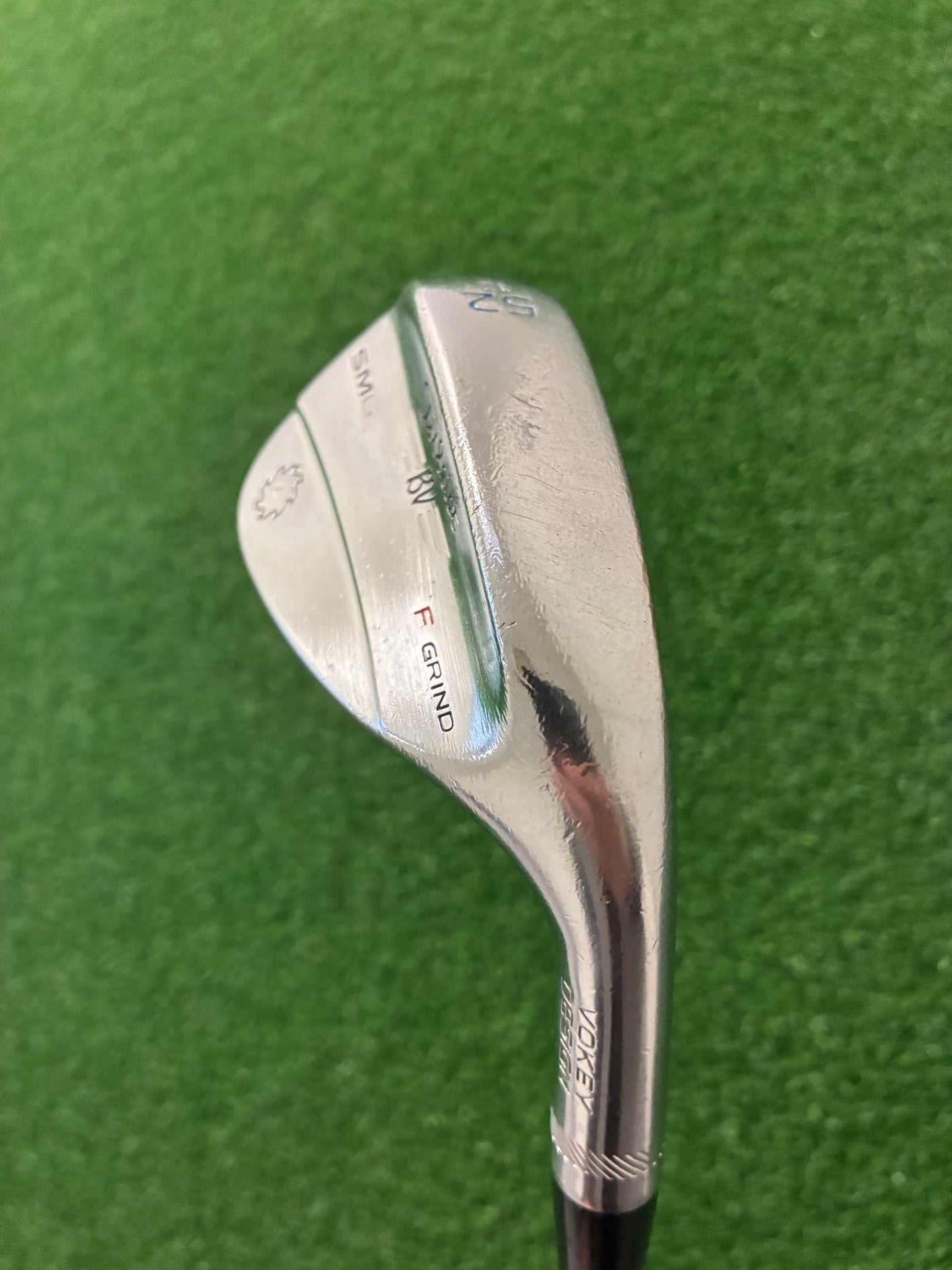 Titleist Vokey SM6 F Grind 52*
