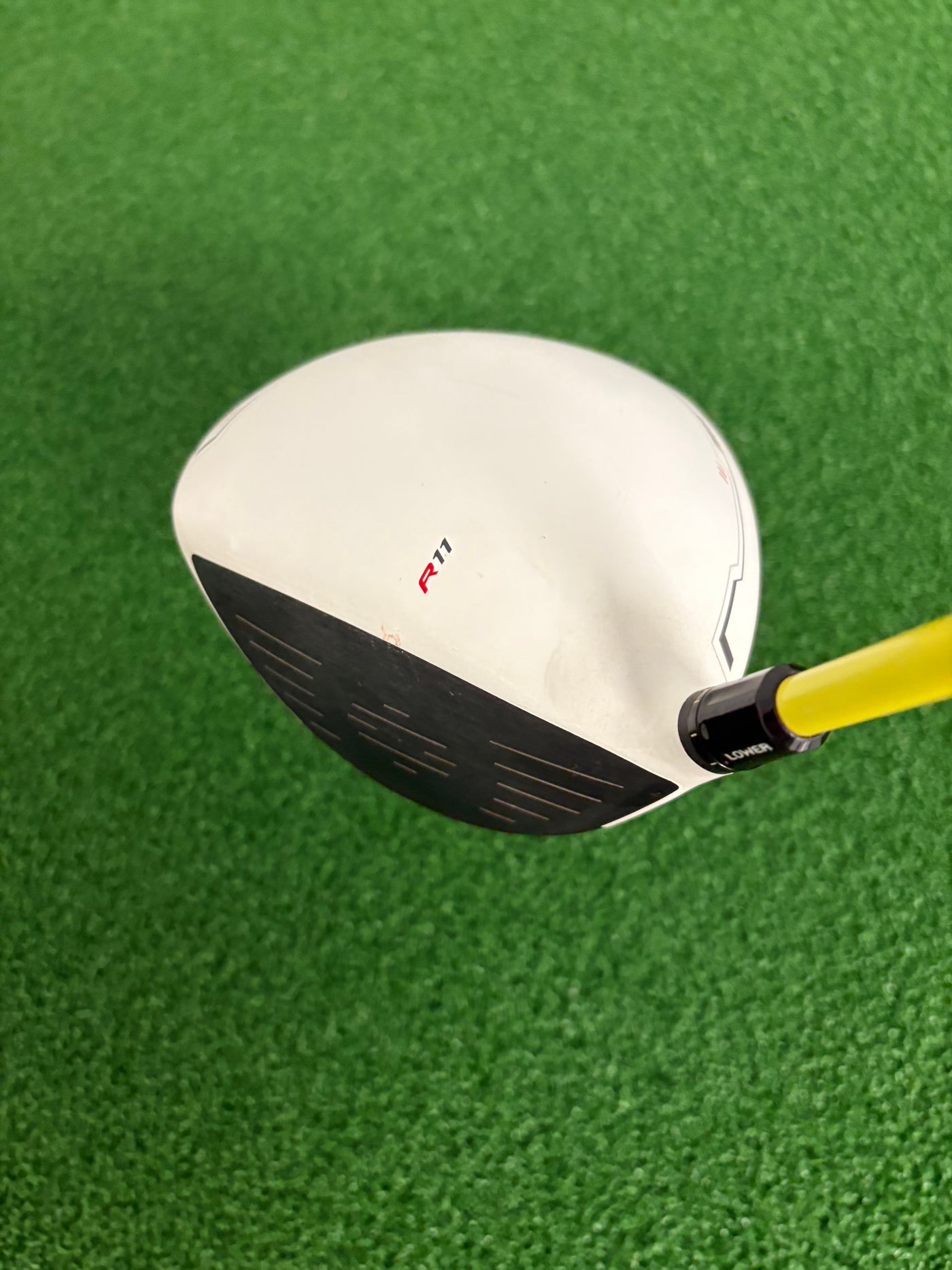 Taylormade R11S 10.5* (Stiff)
