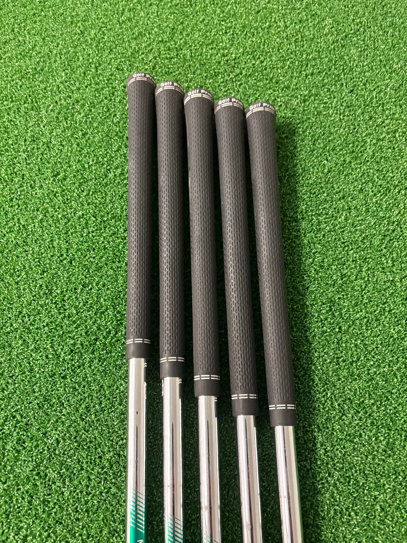 Titleist T-300 6-PW (Stiff)