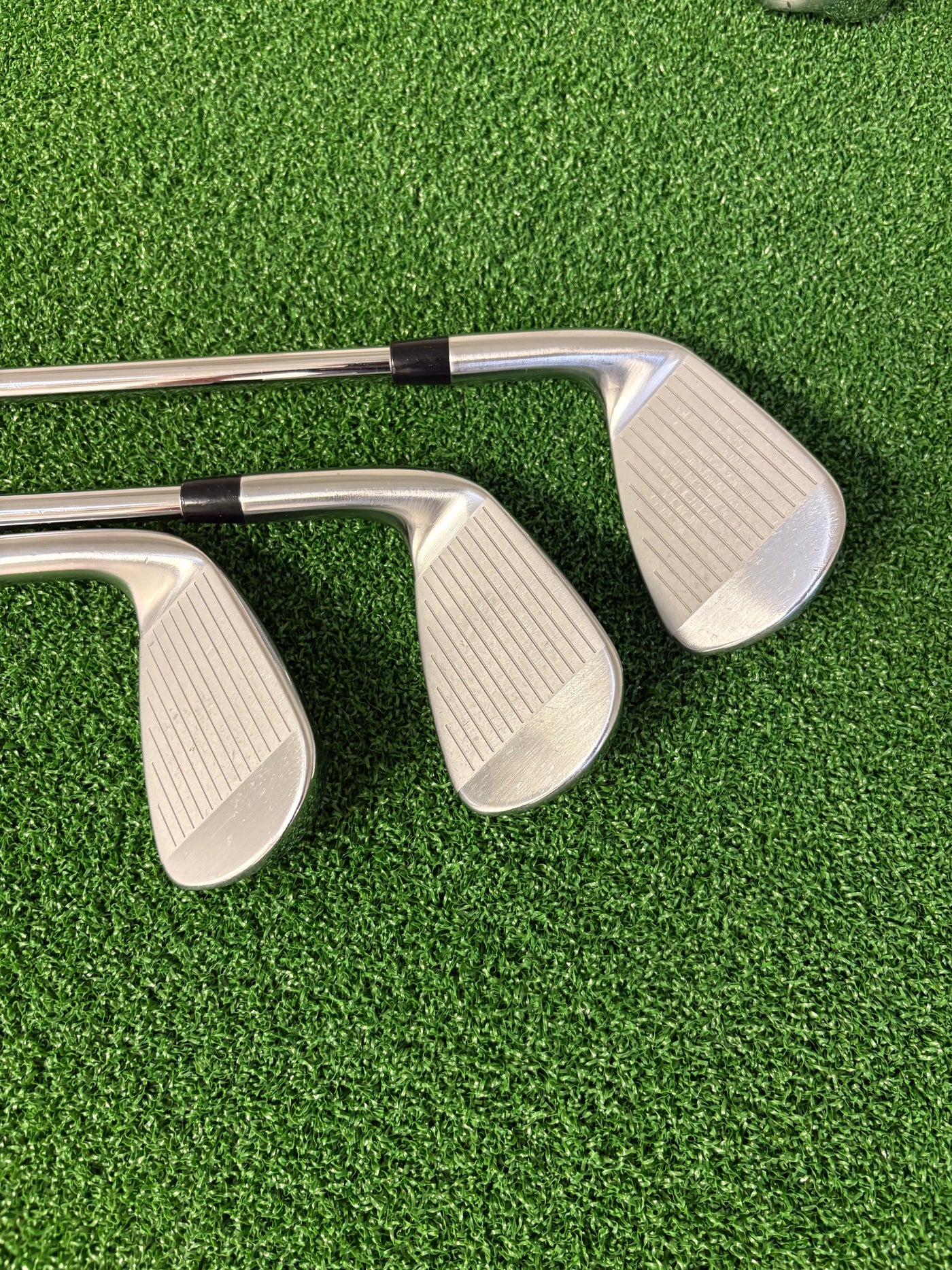 Titleist 718 AP3 5-PW (Stiff)