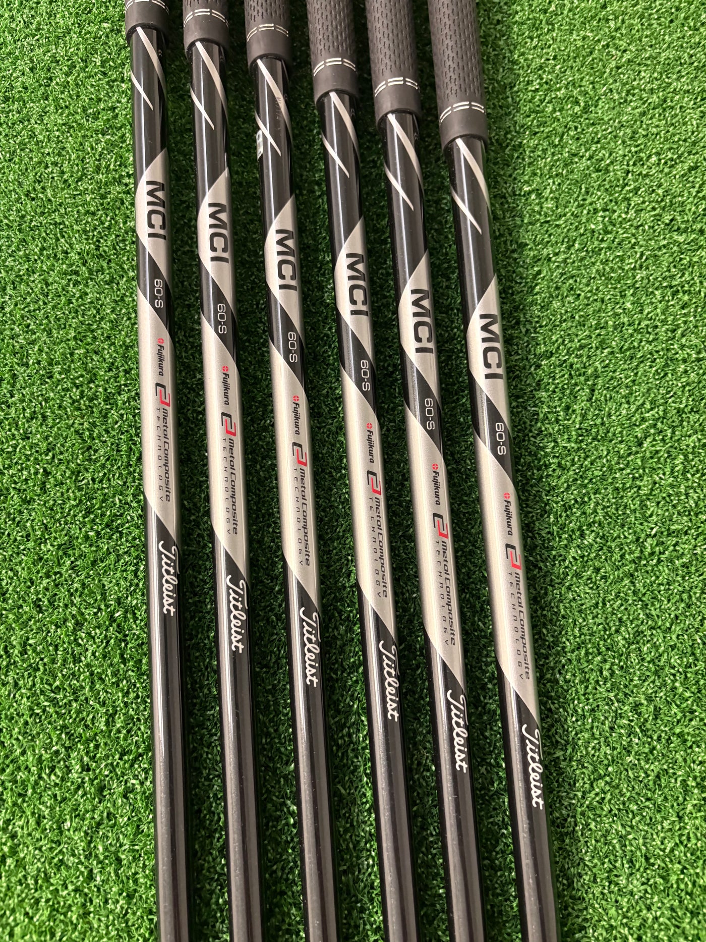 Titleist 718 AP3 5-PW (Stiff)