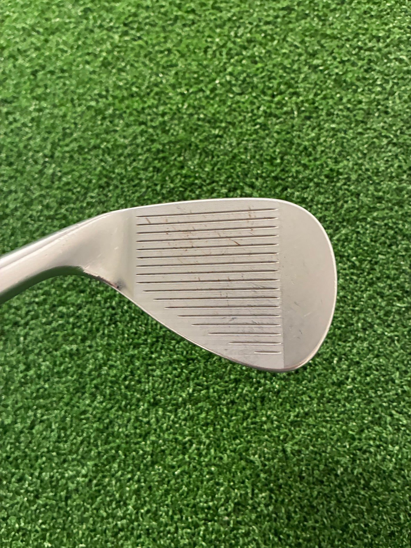 Titleist Vokey SM8 S Grind 56*