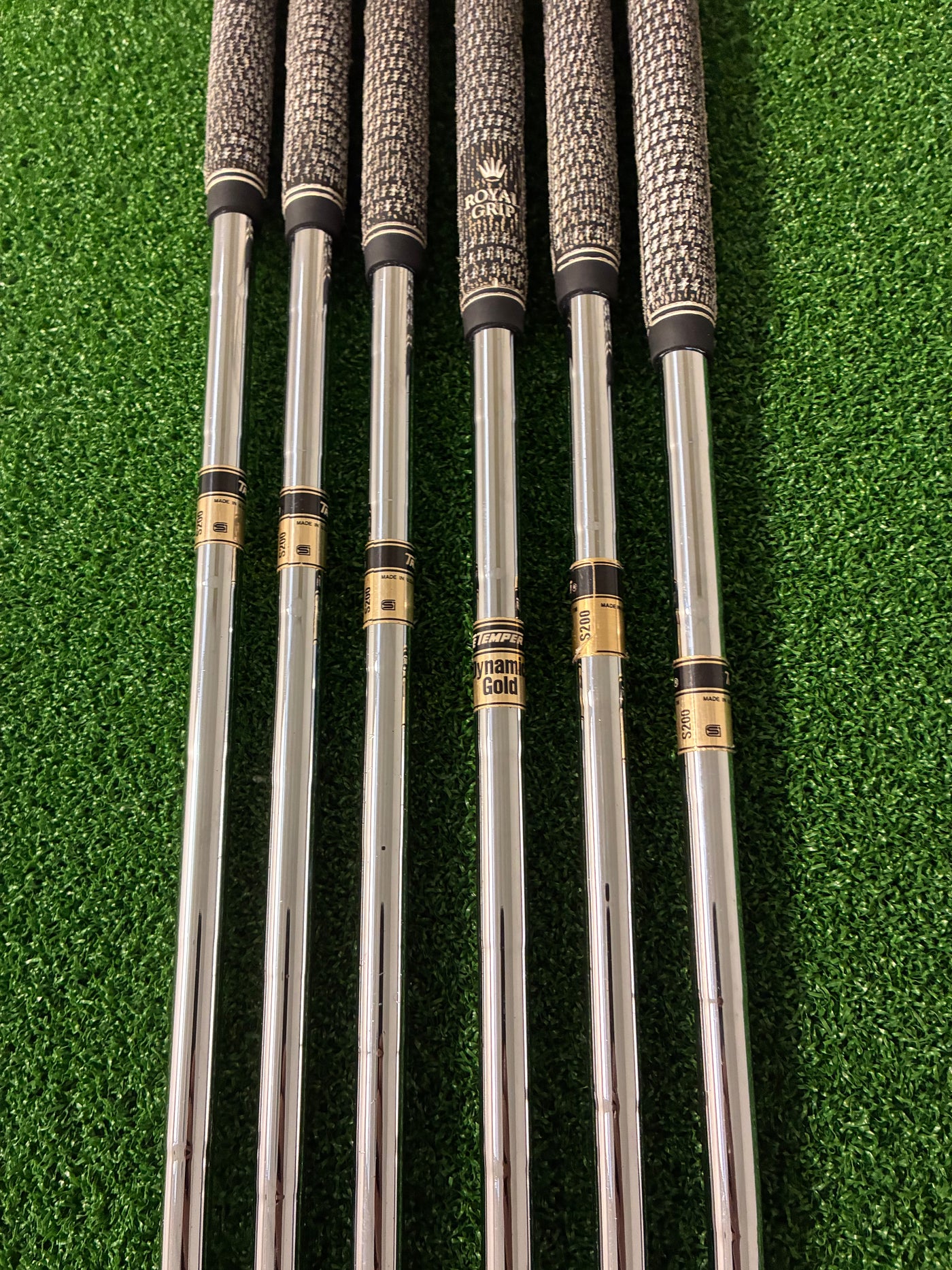Bridgestone Tour Stage X-Blade CB 5-PW (Stiff)