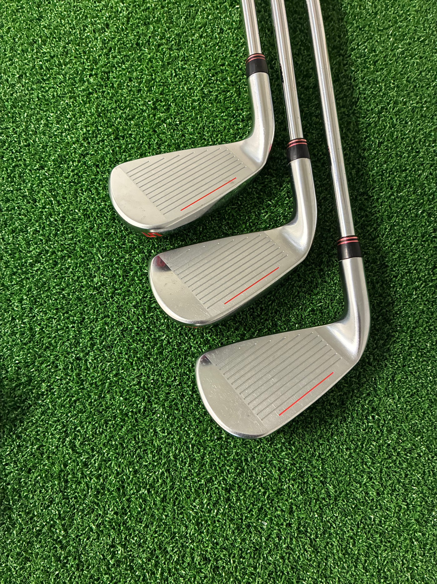 Cobra AMP 5-PW (Stiff)