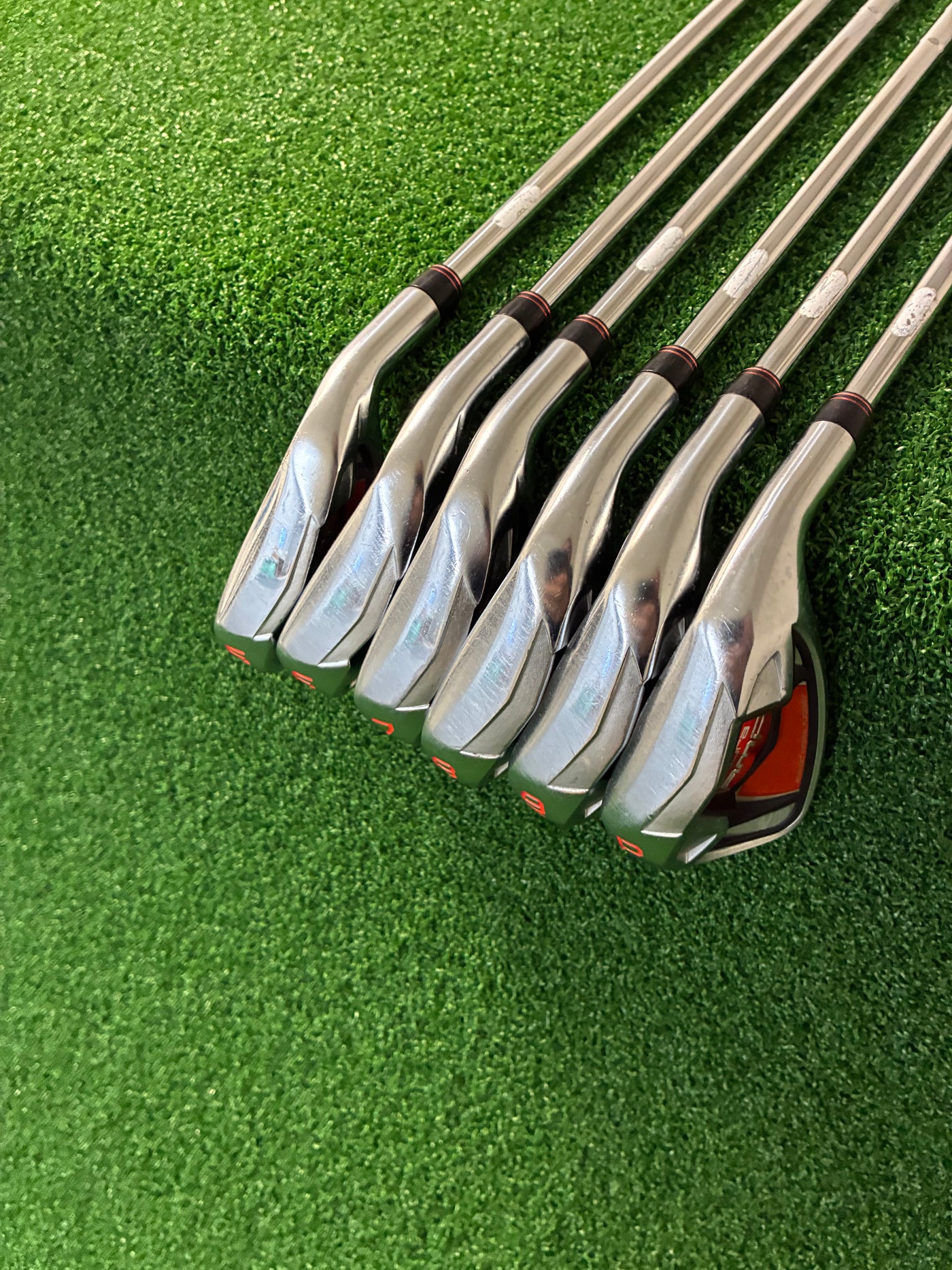 Cobra AMP 5-PW (Stiff)