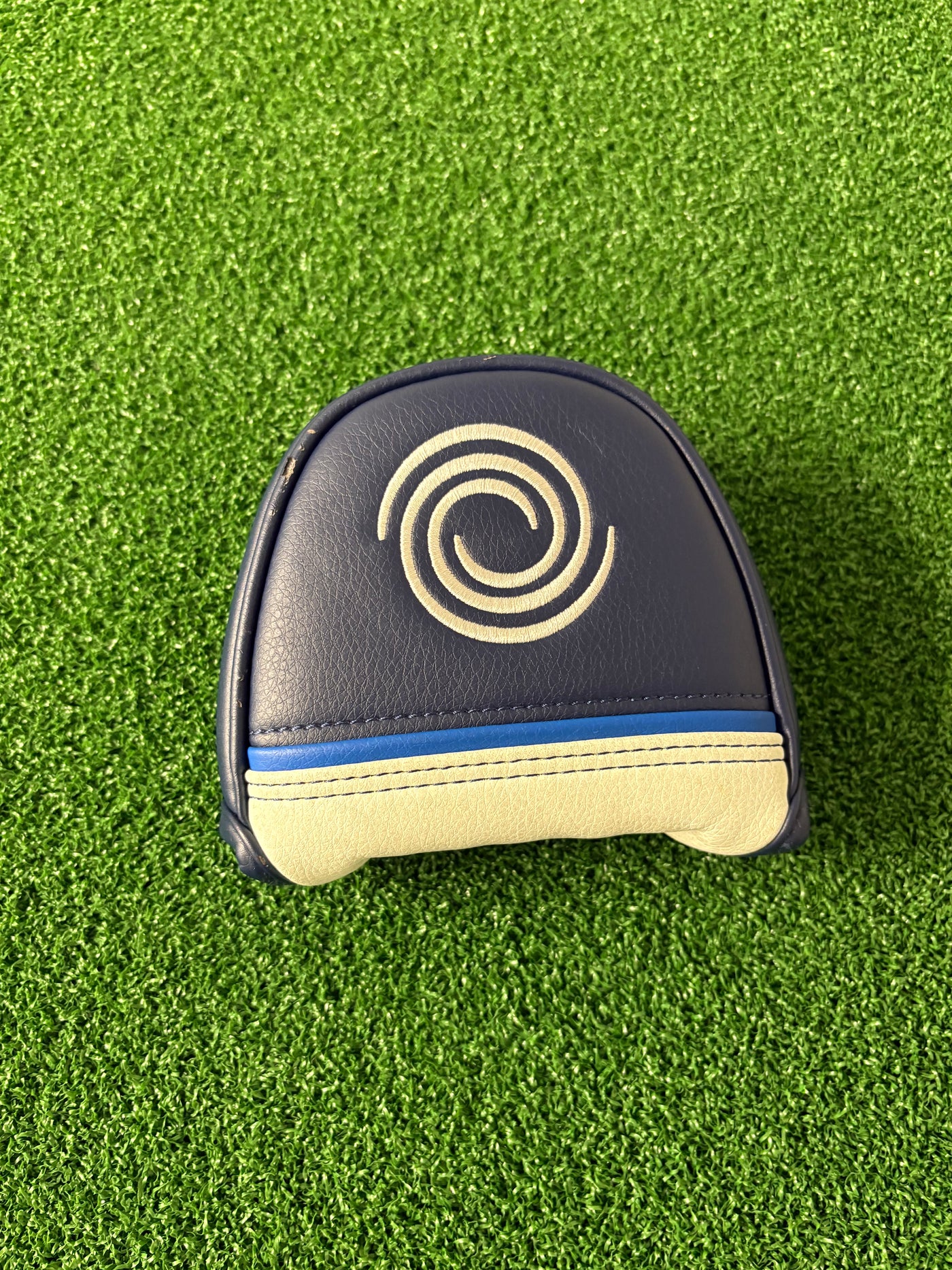 Odyssey AI One 2-Ball Jailbird Mini (34")