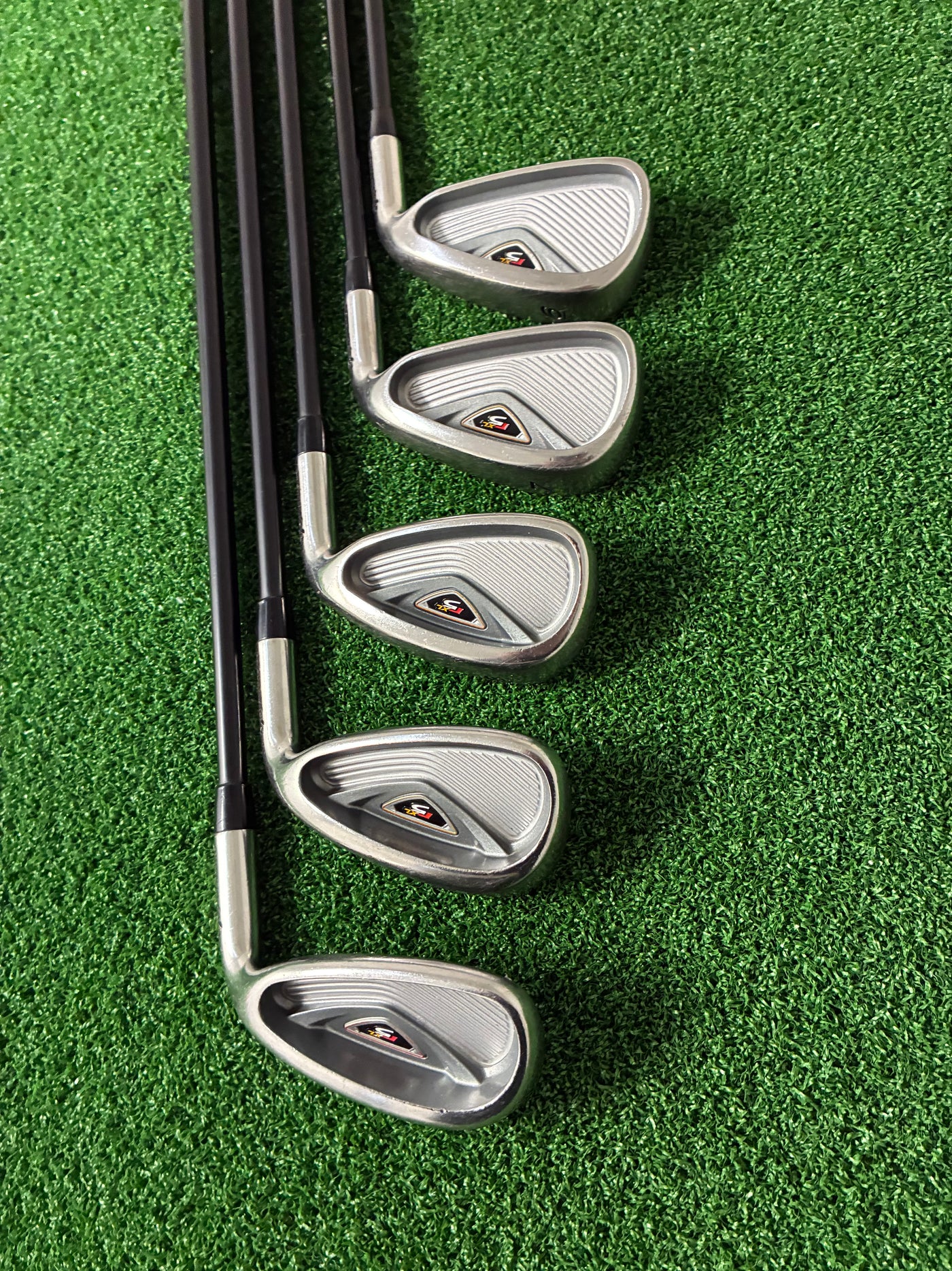 Taylormade R5 XL 6-PW (Regular)