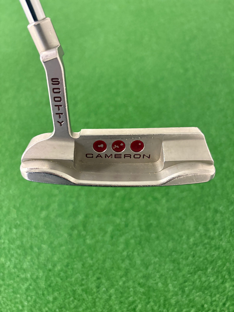 Scotty Cameron Studio Select Newport (34")