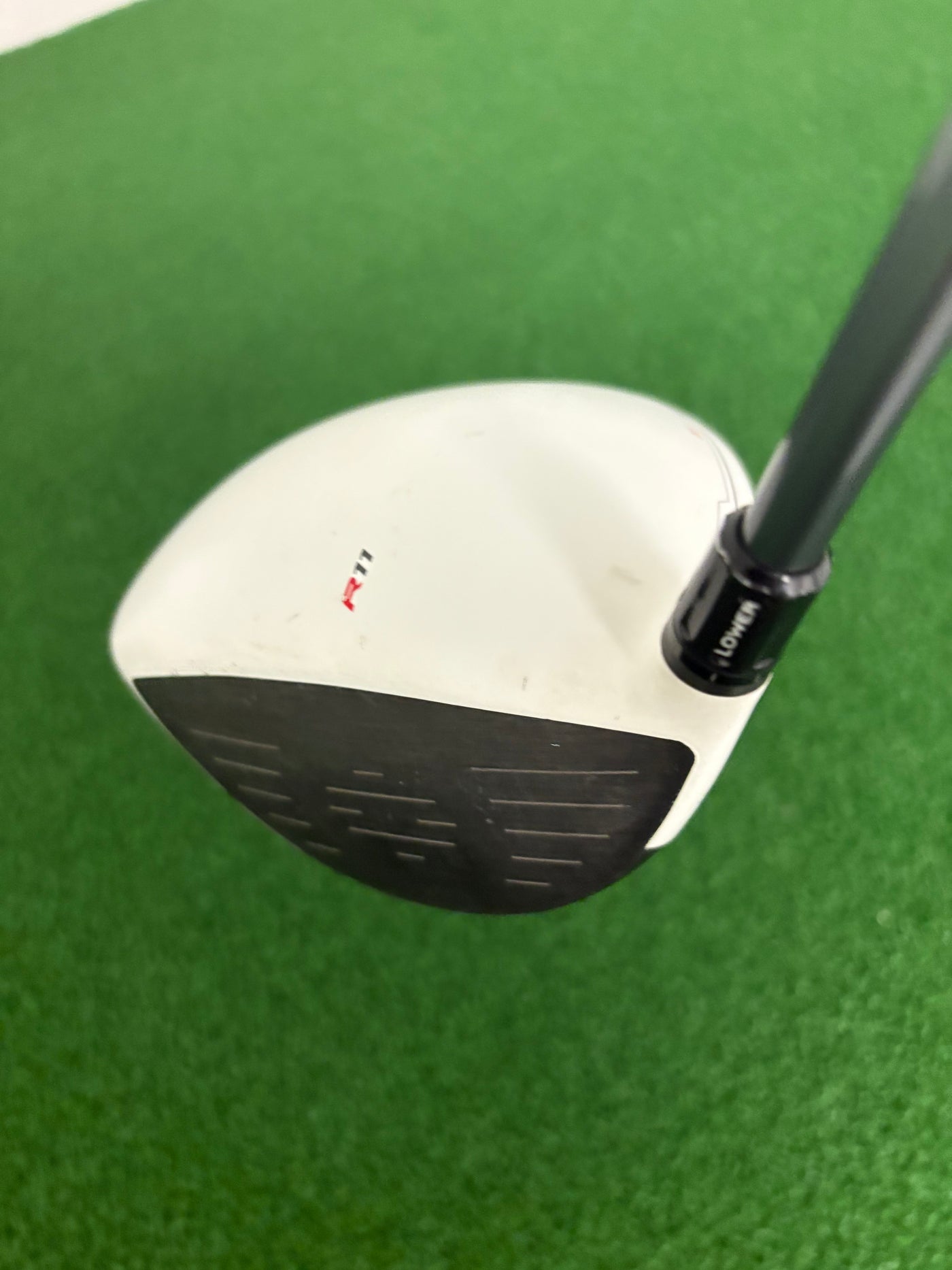 Taylormade R11S 10.5* (Stiff)