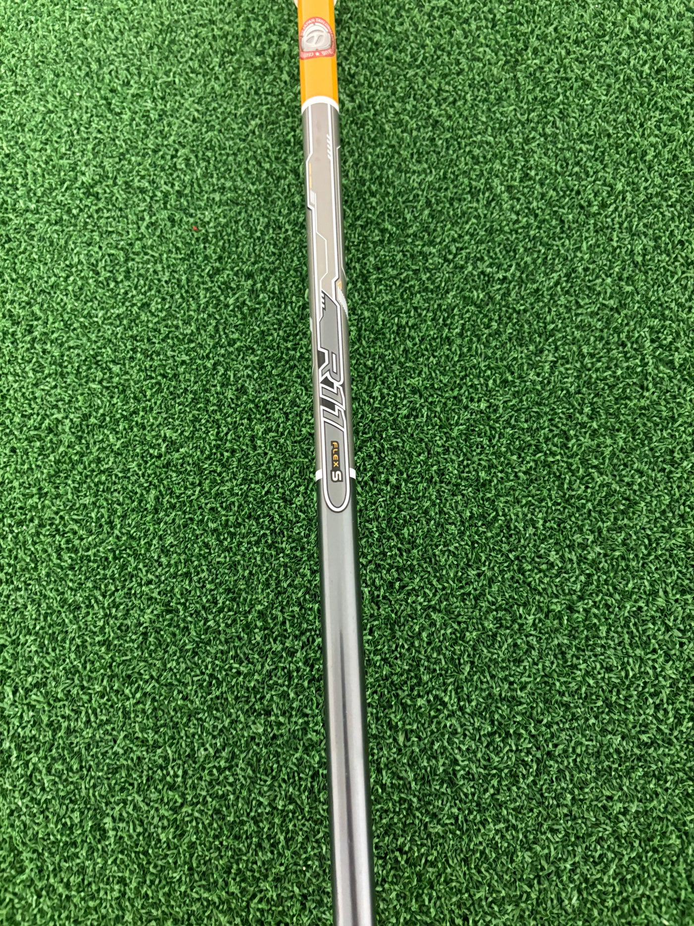 Taylormade R11S 10.5* (Stiff)